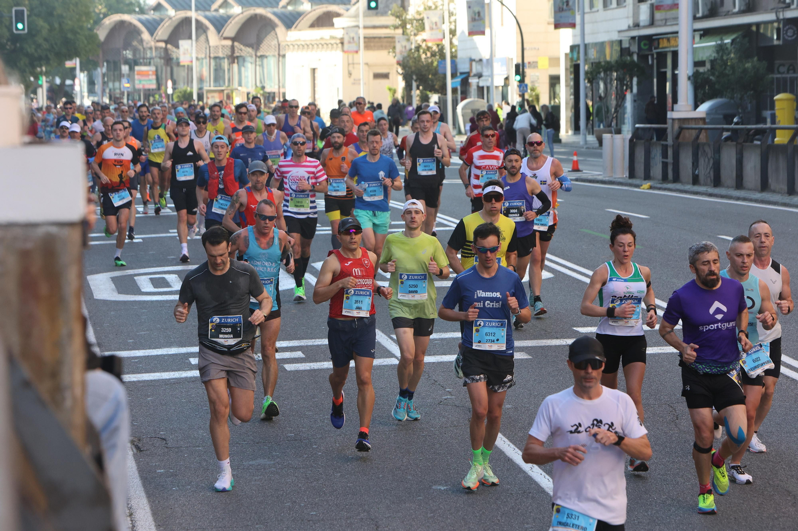 Búscate en la Zurich maratón de Sevilla