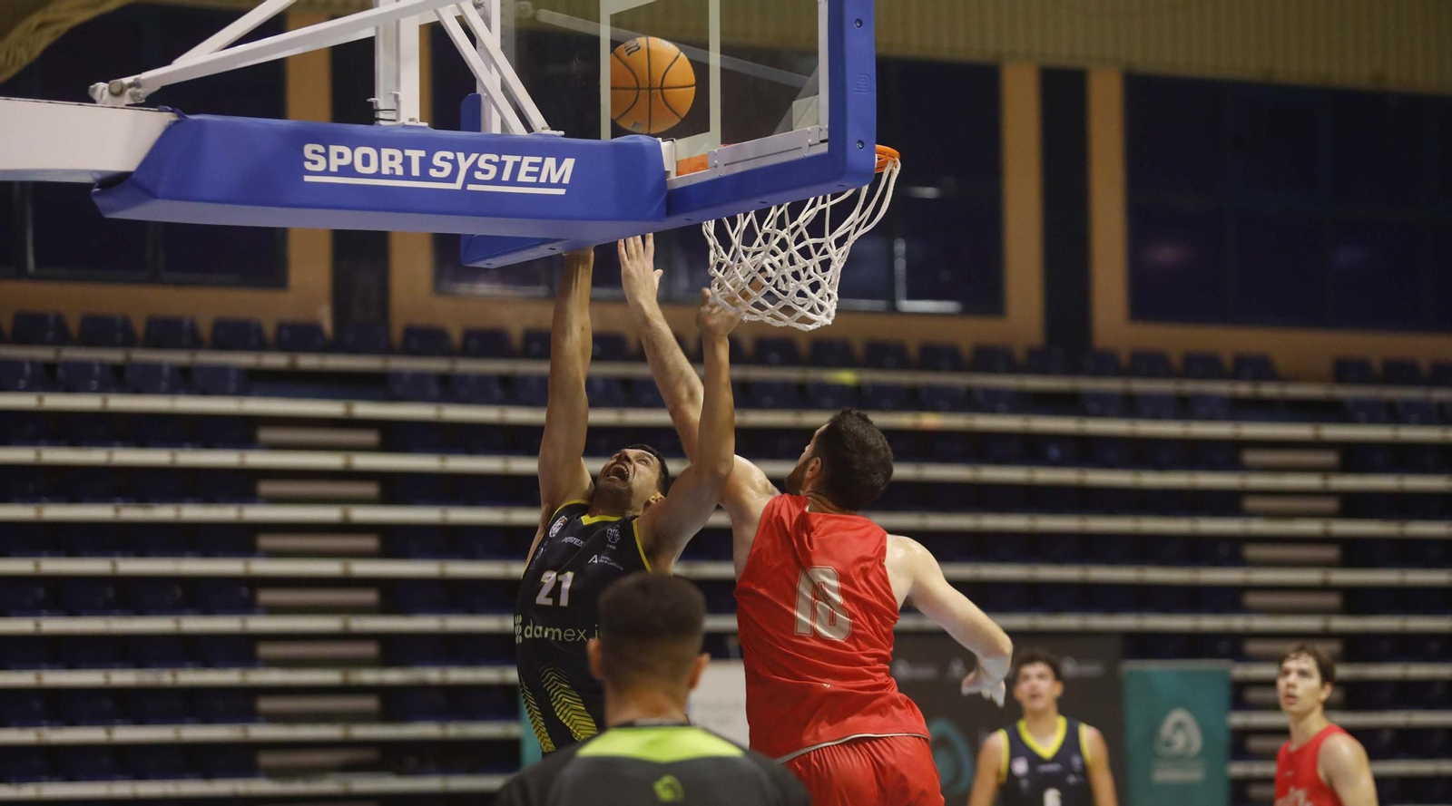 Las fotos del Udea Algeciras - Caja 87 Sevilla de la Copa Diputación