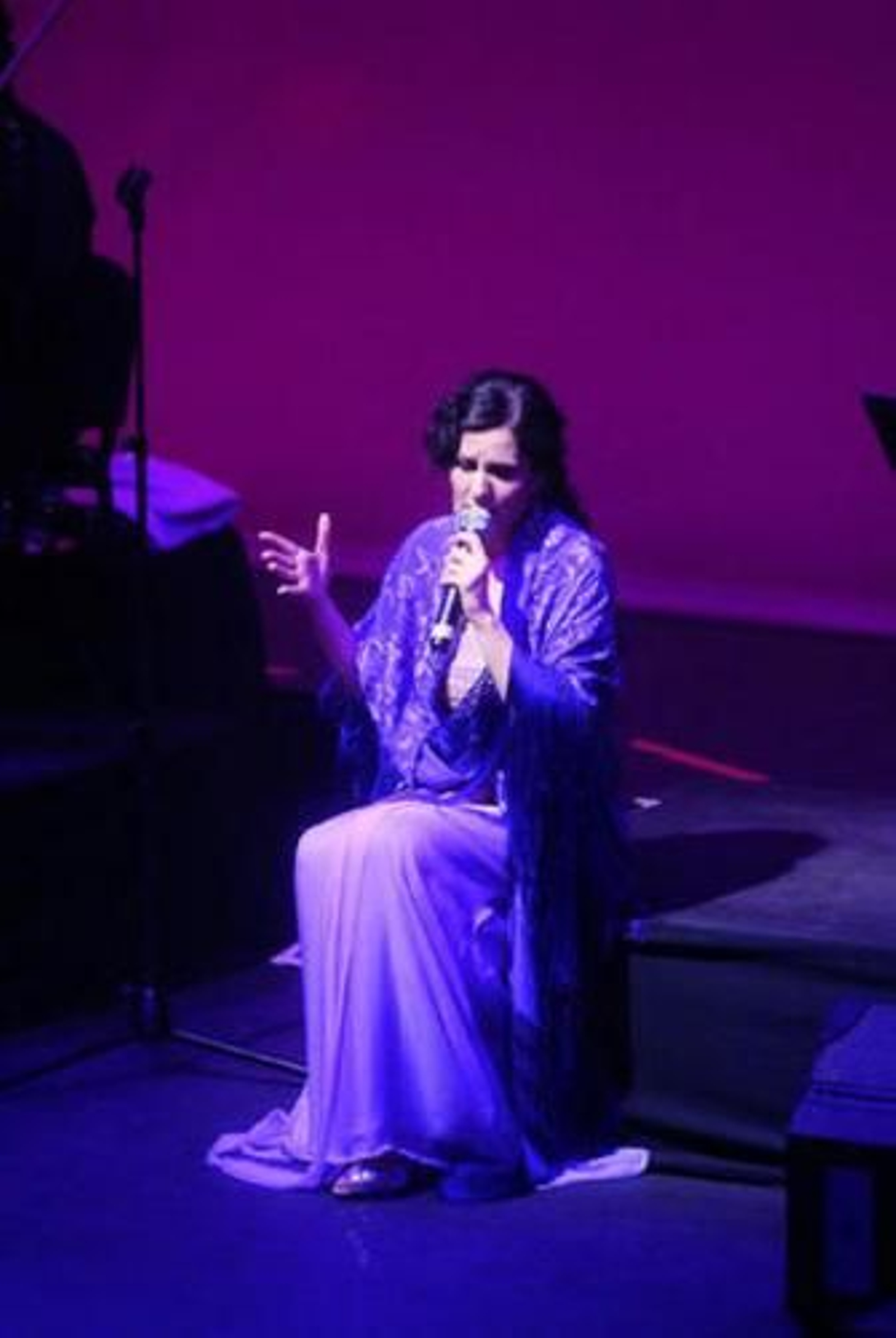 Diana Navarro durante su concierto en Roquetas.