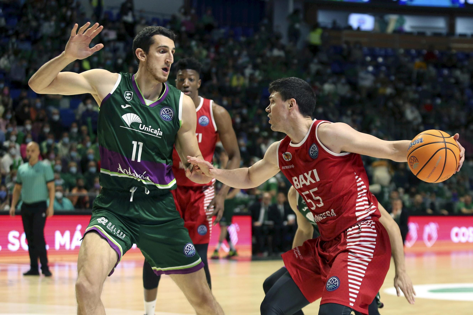 El Unicaja-Baxi Manresa, en fotos