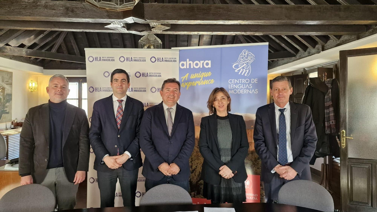 Imagen en la firma del convenio de colaboración