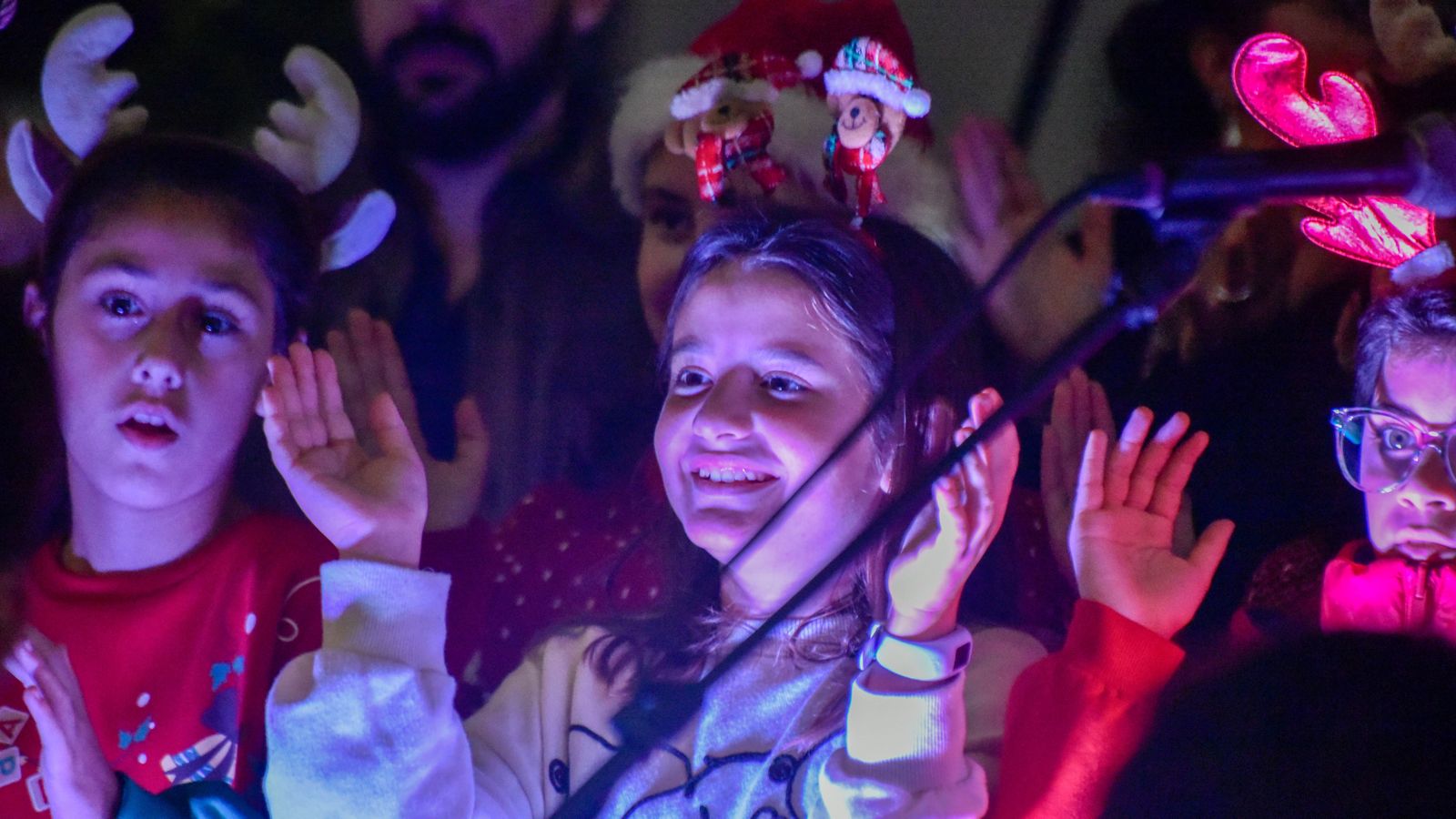 Concierto de Navidad de los alumnos de la Escuela sanchez Verdú en la Plaza Alta