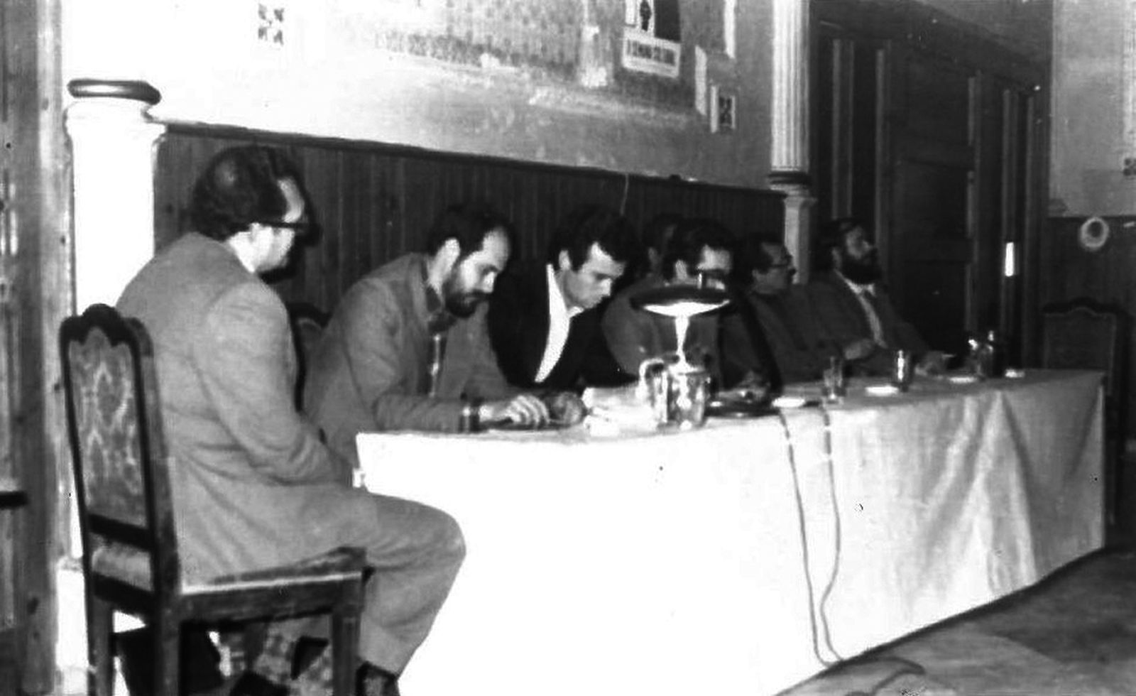 Mesa redonda sobre la Enseñanza