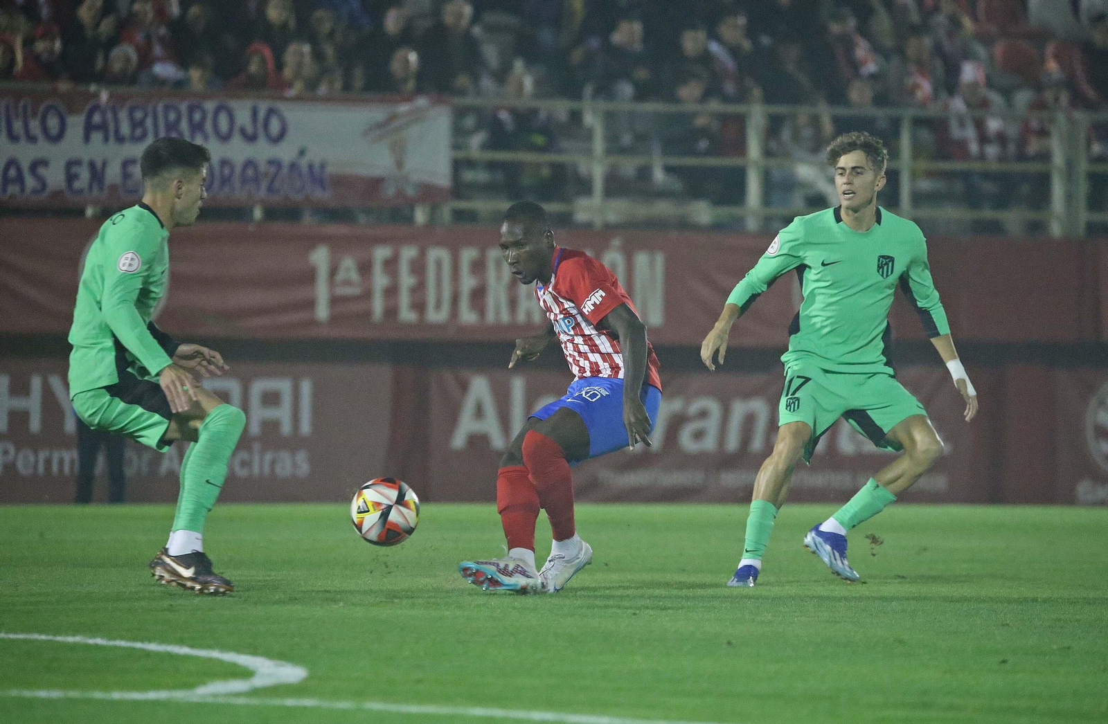 Las mejores fotos del Algeciras - Atlético de Madrid B