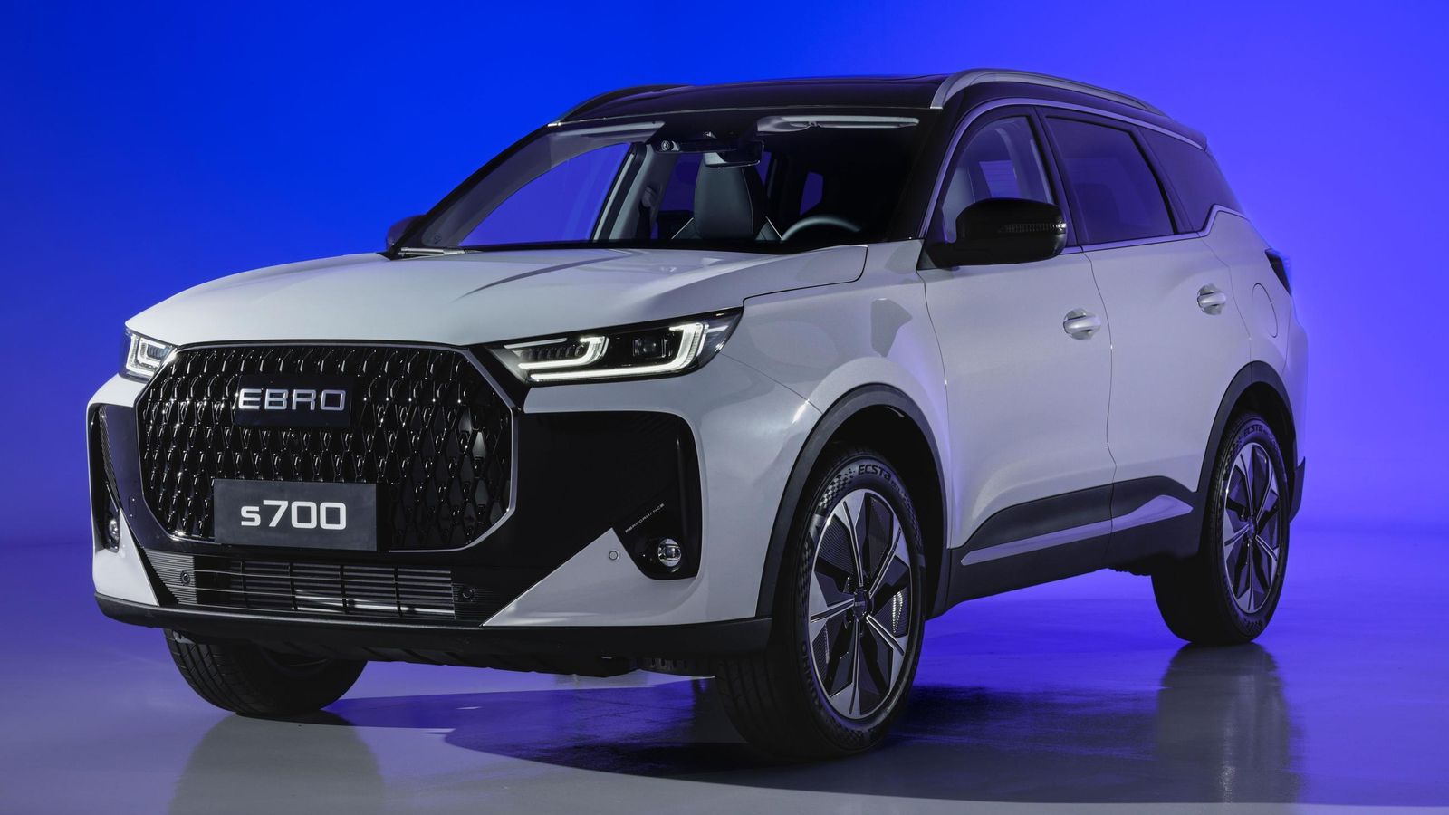 Por ahora, ninguno de los dos Ebro se produce íntegramente en Zona Franca, aunque es de esperar que a lo largo de los próximos meses eso ya sea posible.