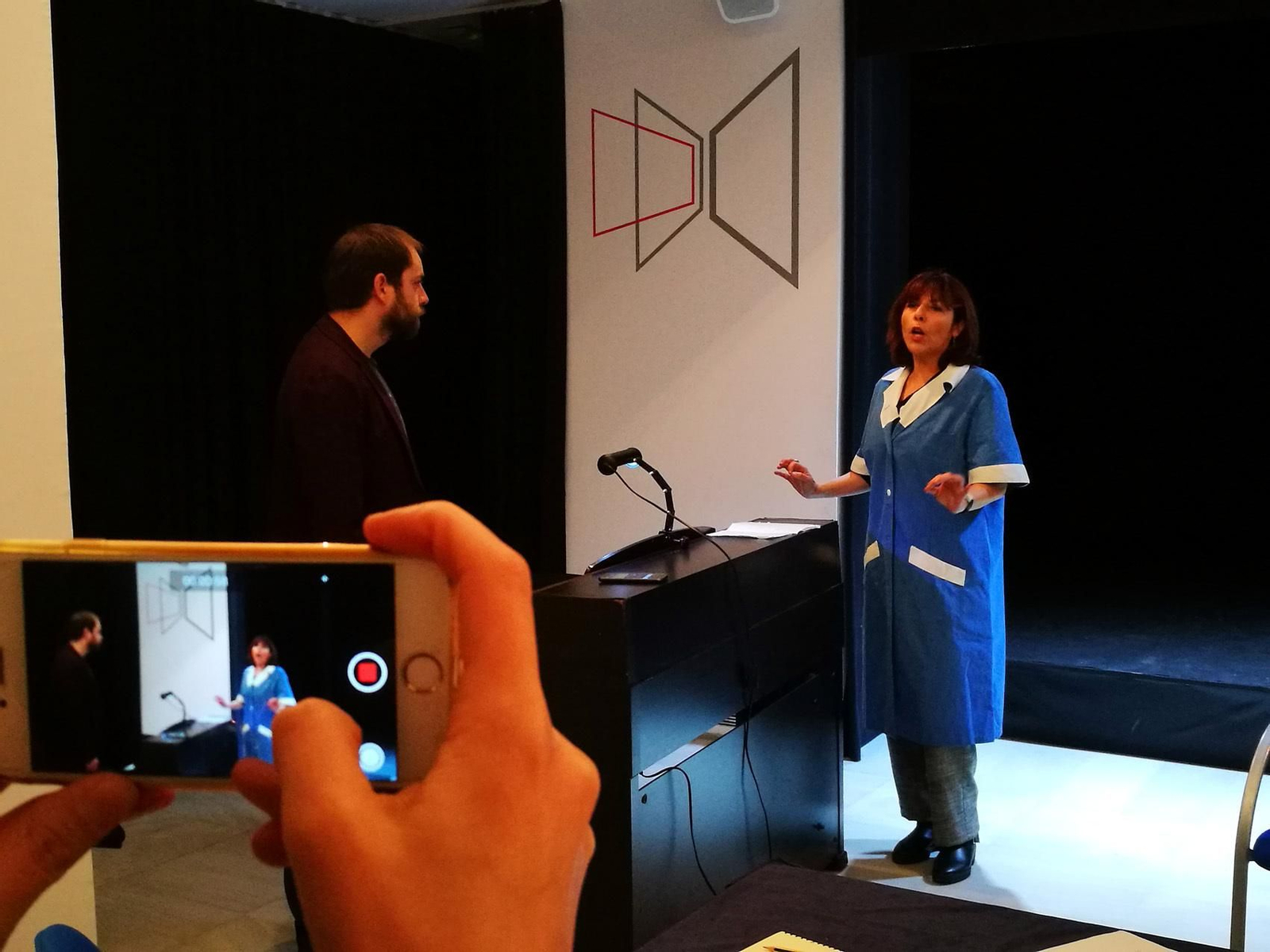 Sofía Monreal interpreta a la limpiadora durante la audición.