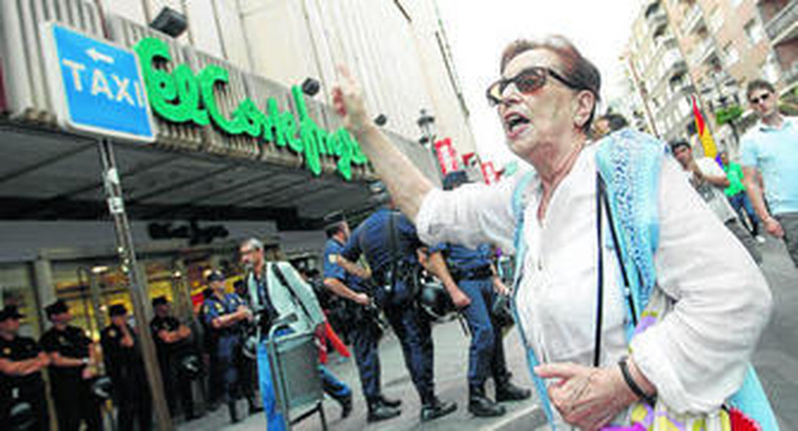 Los jornaleros se conforman con Zara