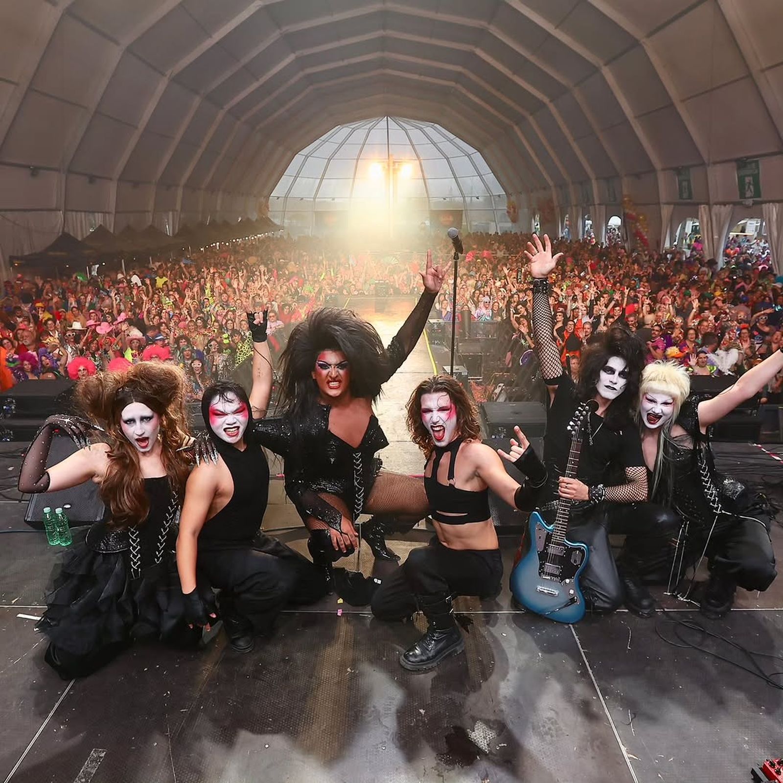 Jota Carajota, tras uno de sus espectáculos.