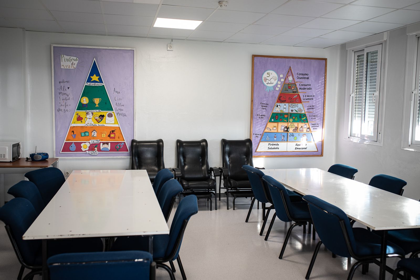 La consejera de Salud y Consumo, inaugura la reforma del área de Salud Mental del Hospital Vázquez Díaz, en imágenes