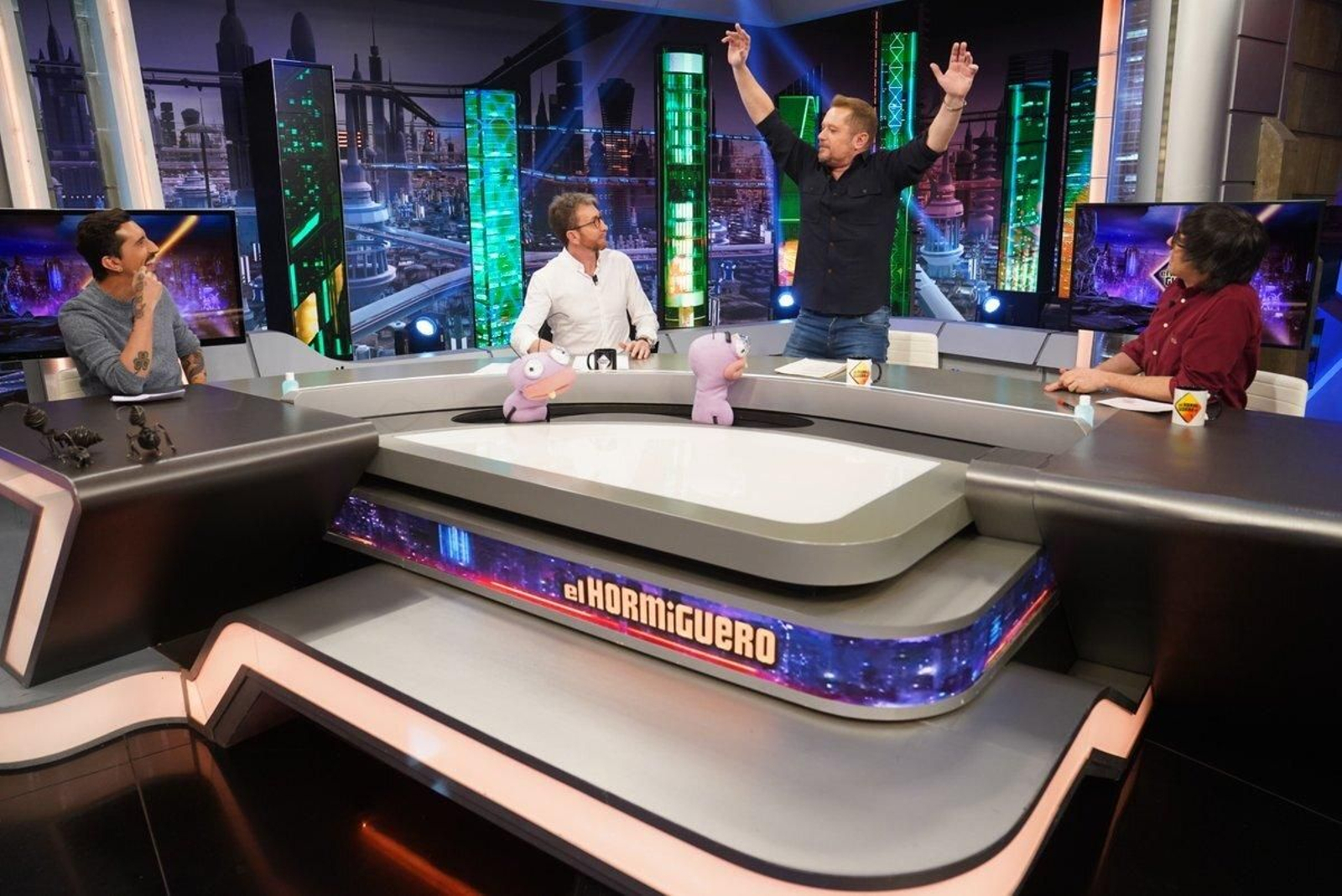 Marron con Motos, El Monaguillo y Piedrahita en la tertulia de ayer