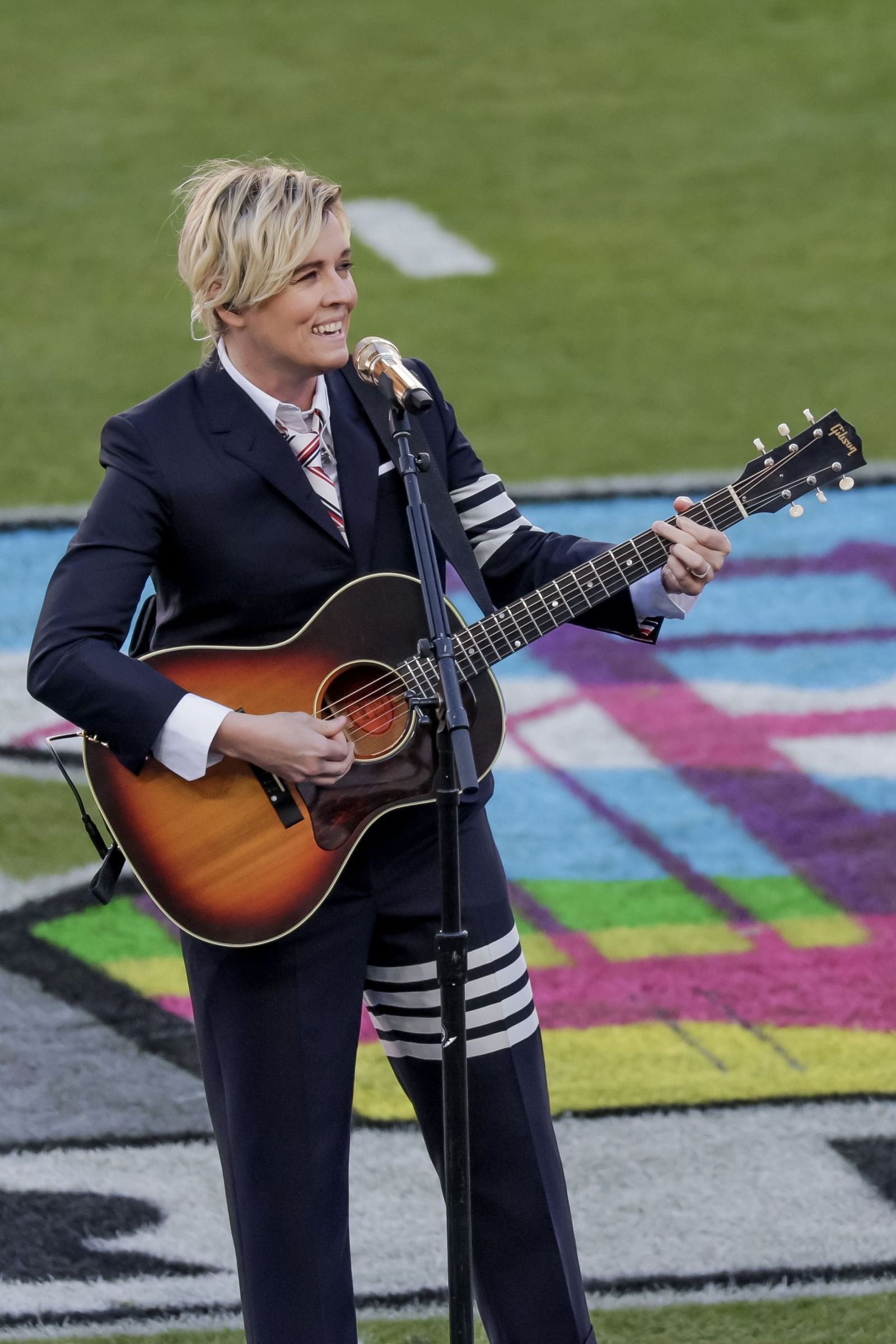 Las mejores fotos de la Super Bowl con la actuación de Bad Bunny