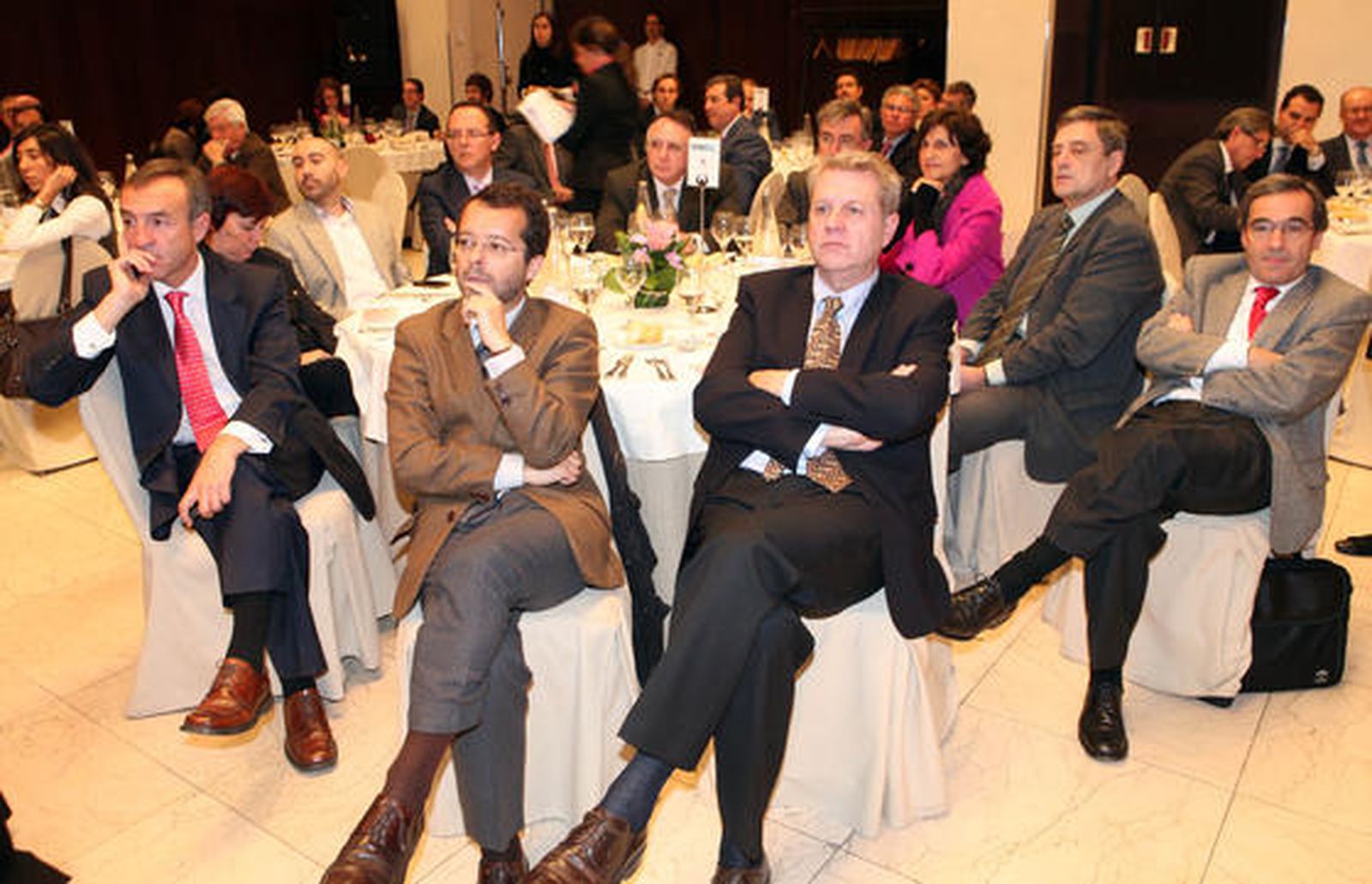 José Sabaniego, Antonia Peinado, Antonio Fernández, Felipe Granados, Pablo Antonio Fernández, Ignacio Martínez, Emelina Fernández Soriano, Víctor Pérez Escolano, Eduardo Moyano, Jaime Montaner y Juan Manuel Marqués.

Foto: Victoria Hidalgo y Juan Carlos Muñoz