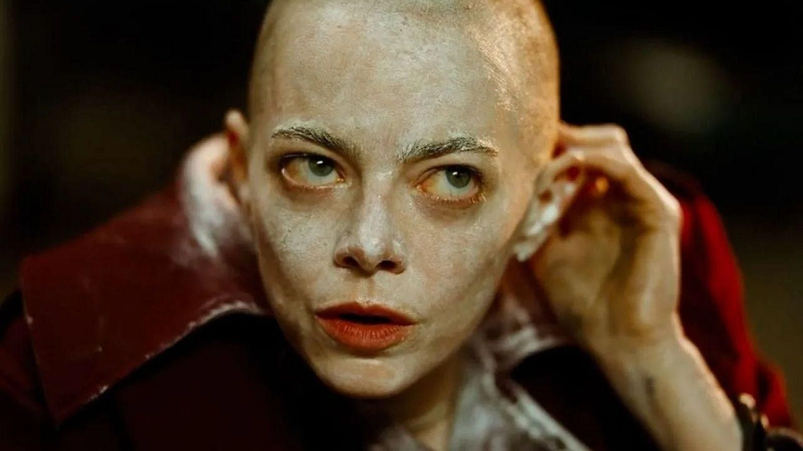 Emma Stone en una imagen del nuevo filme de Lanthimos.