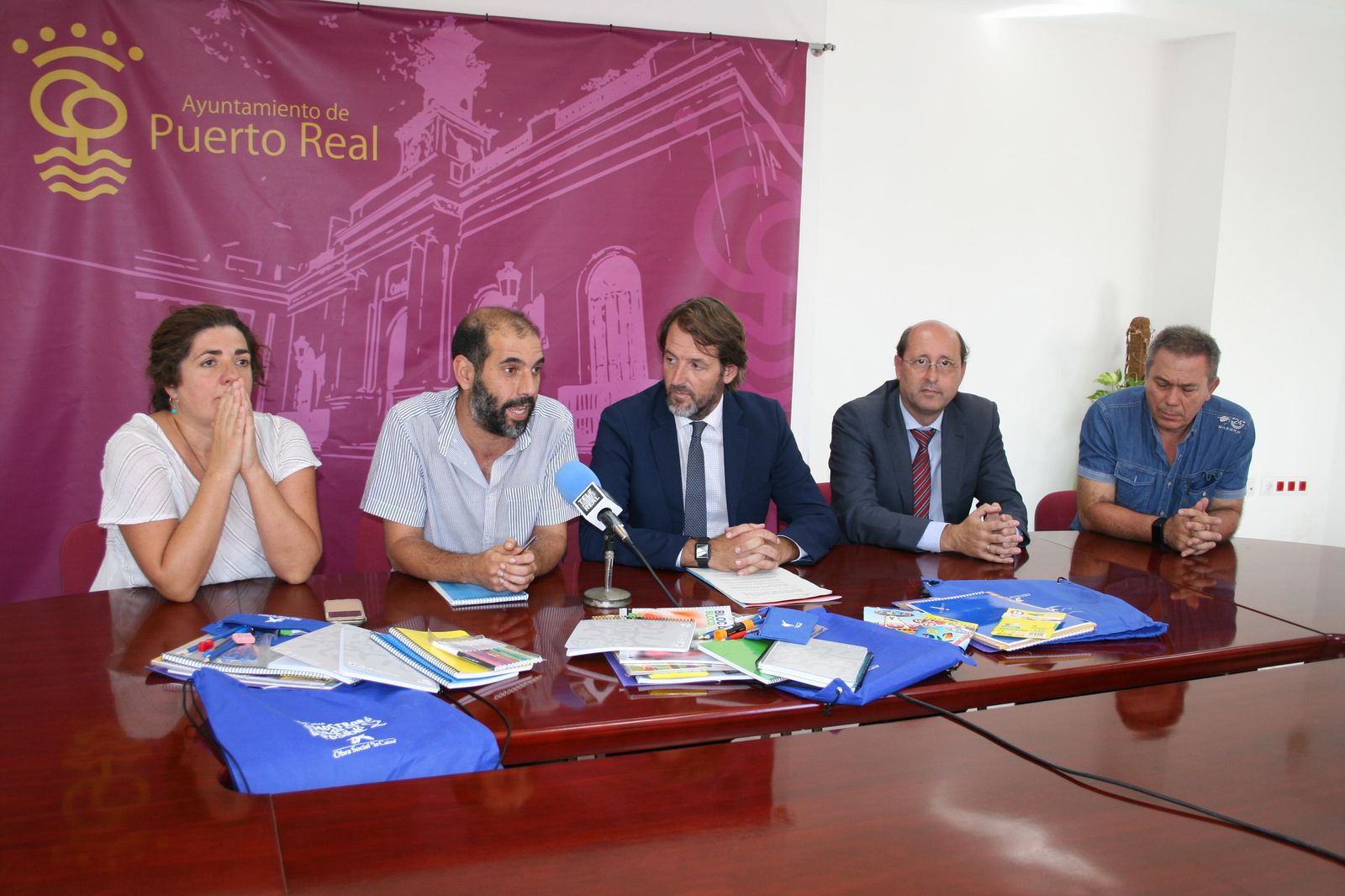 Romero y Llerena en la presentación de la campaña.