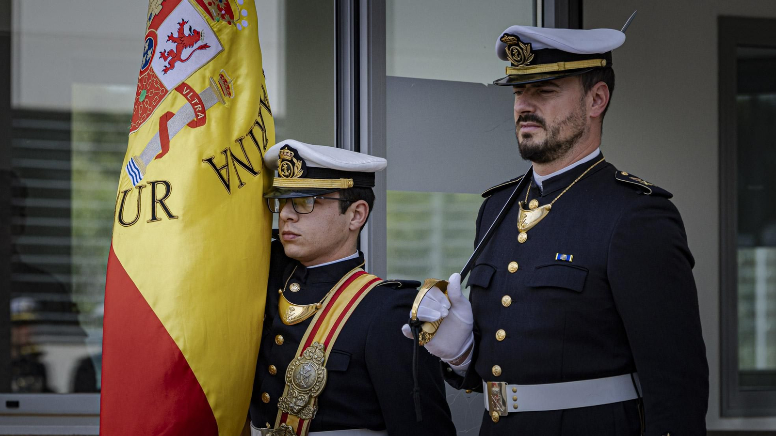 Las imágenes de la toma de posesión del comandante general de la Infantería de Marina