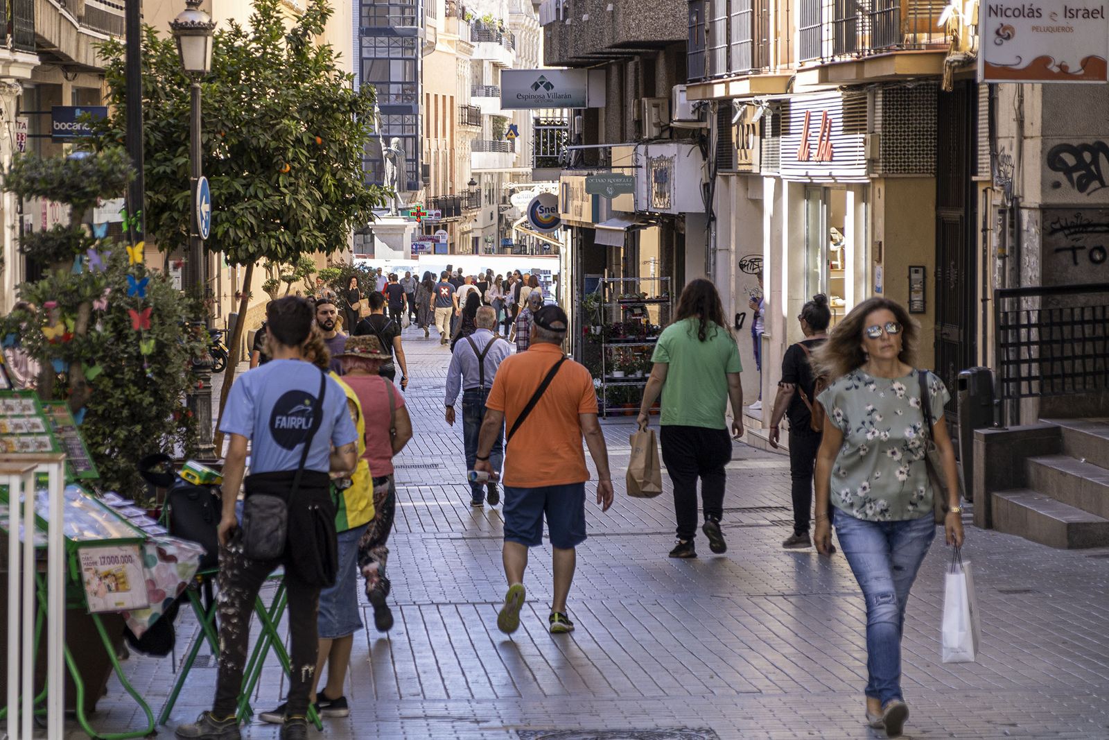 Imágenes del martes 25 de abril en Huelva