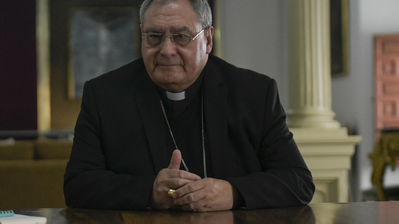 El arzobispo de Granada, durante la entrevista.