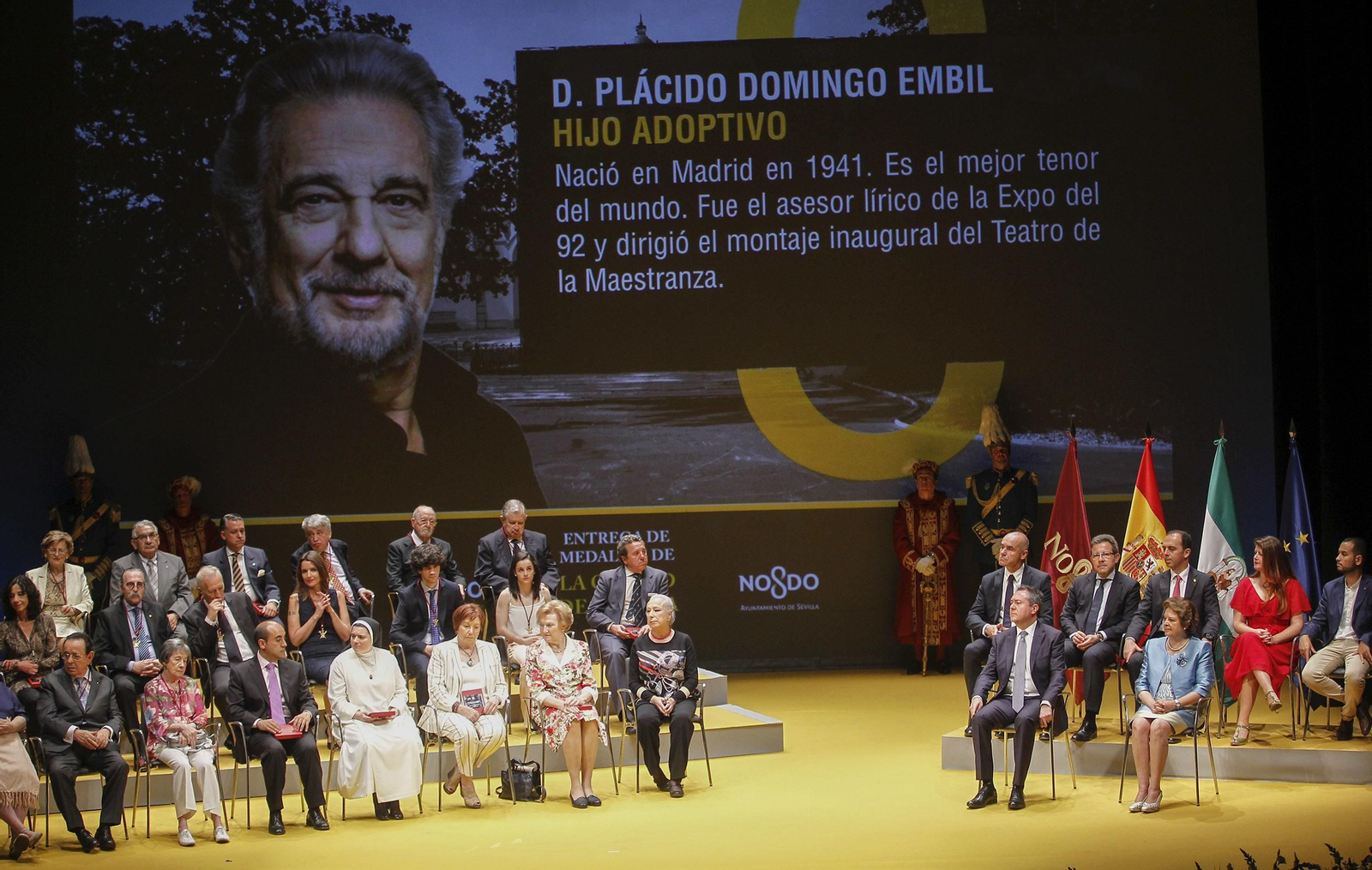 La entrega de las medallas de Sevilla, en imágenes