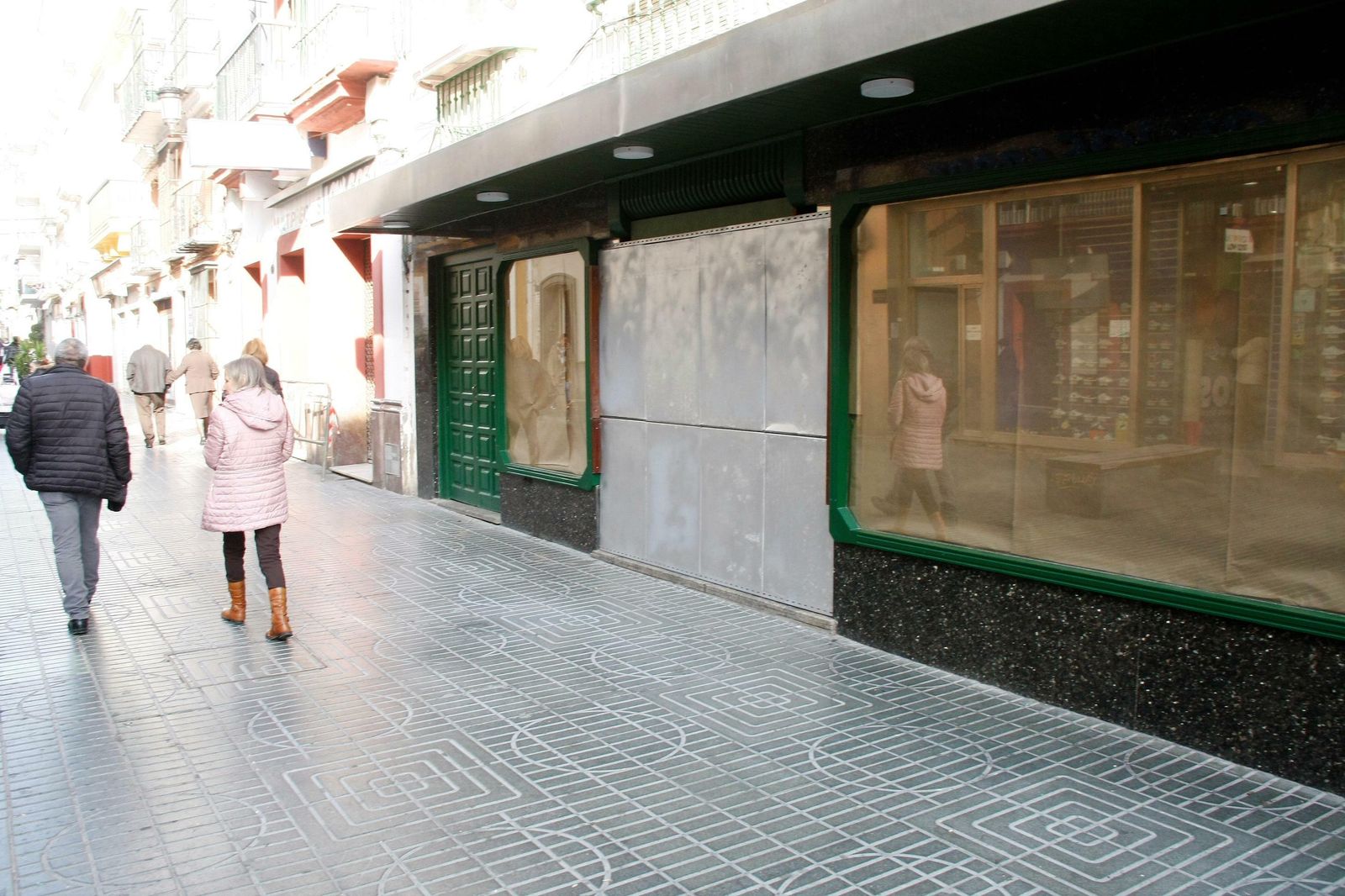 Cierra definitivamente la zapatería Noel, tras casi un año de liquidación.