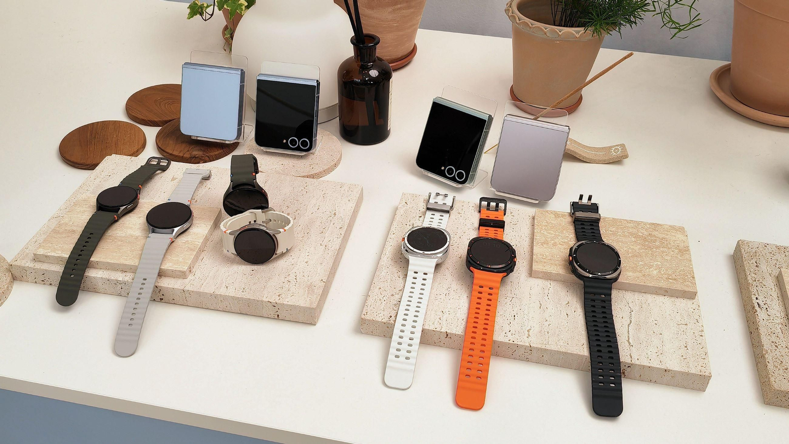 Samsung Galaxy Z Flip6 y relojes Watch7 y Watch Ultra