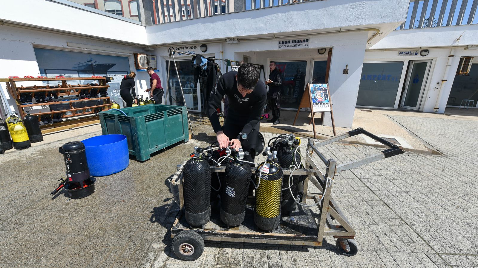 Fotos de la salida para la inmersión colectiva naconal de buceo en Tarifa