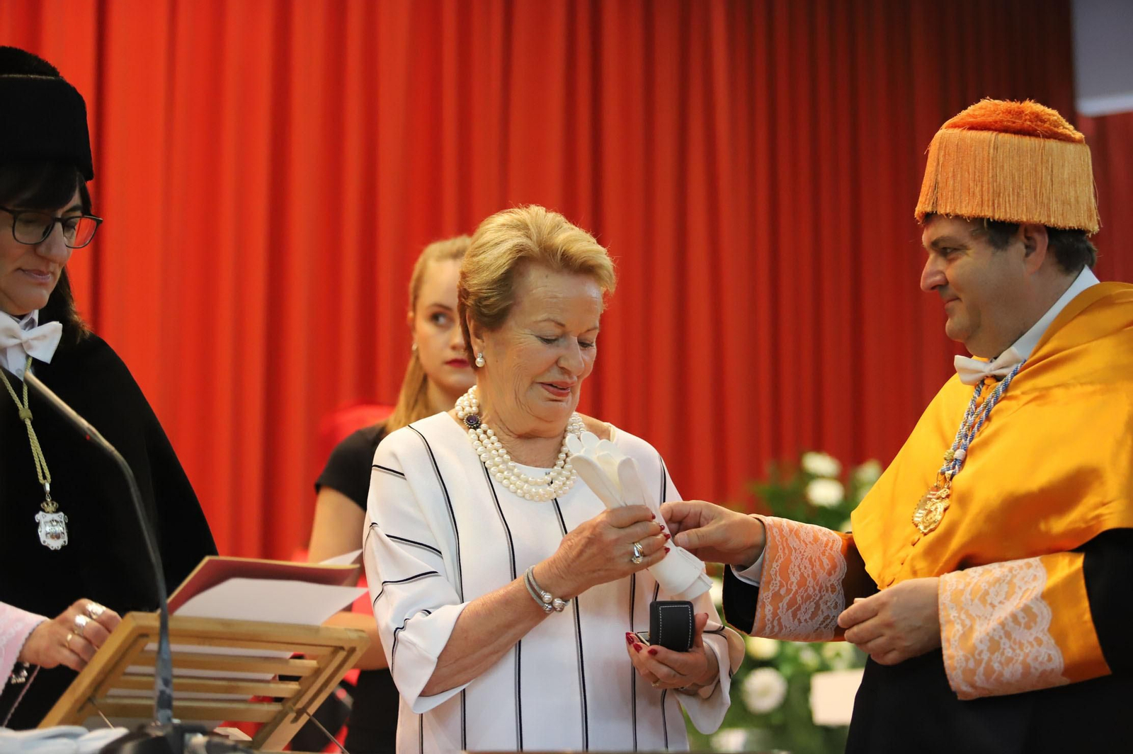 Imágenes de la investidura póstuma de García Palacios como doctor Honoris Causa