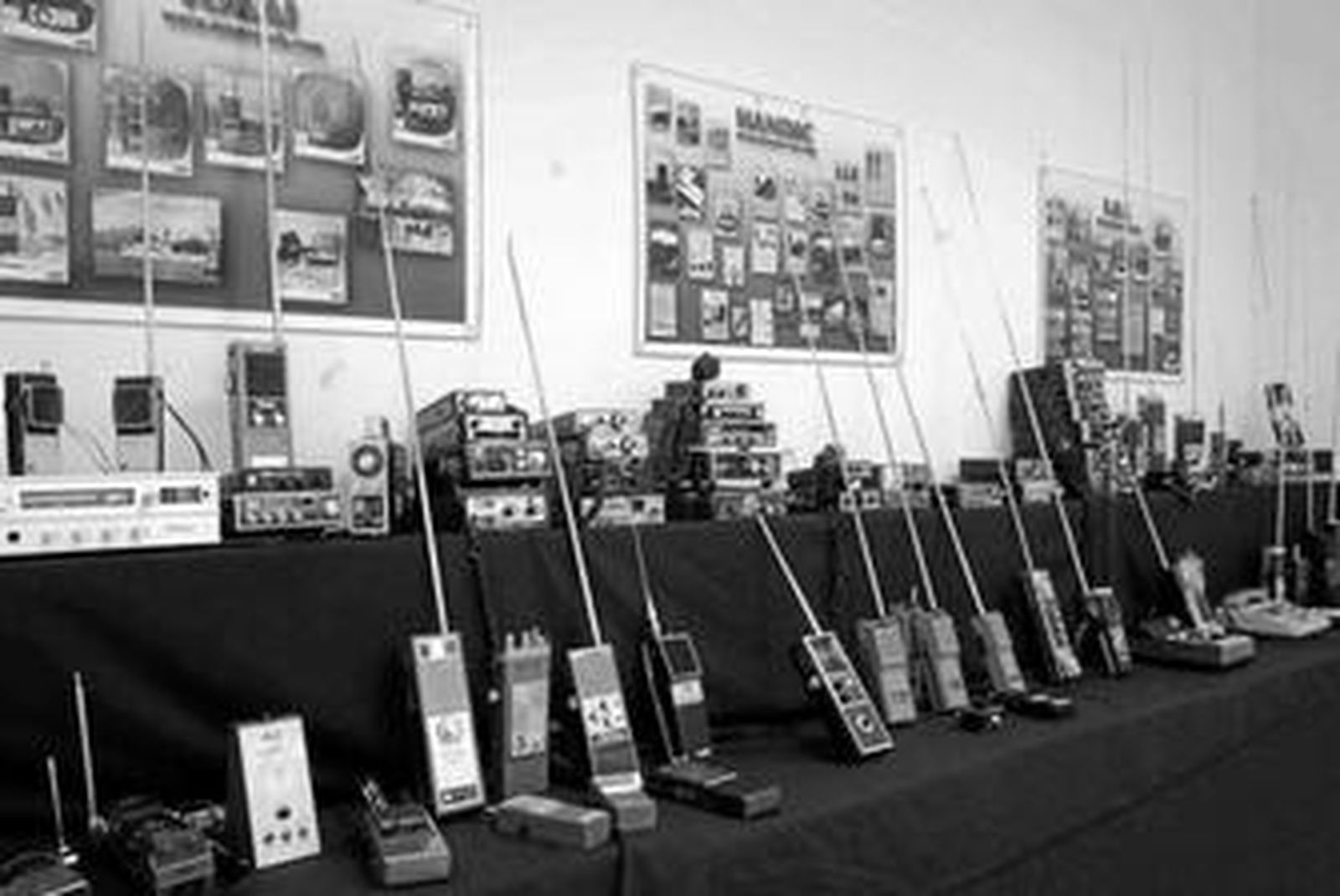 Los aparatos de la exposición en el Hotel Convención de Madrid.