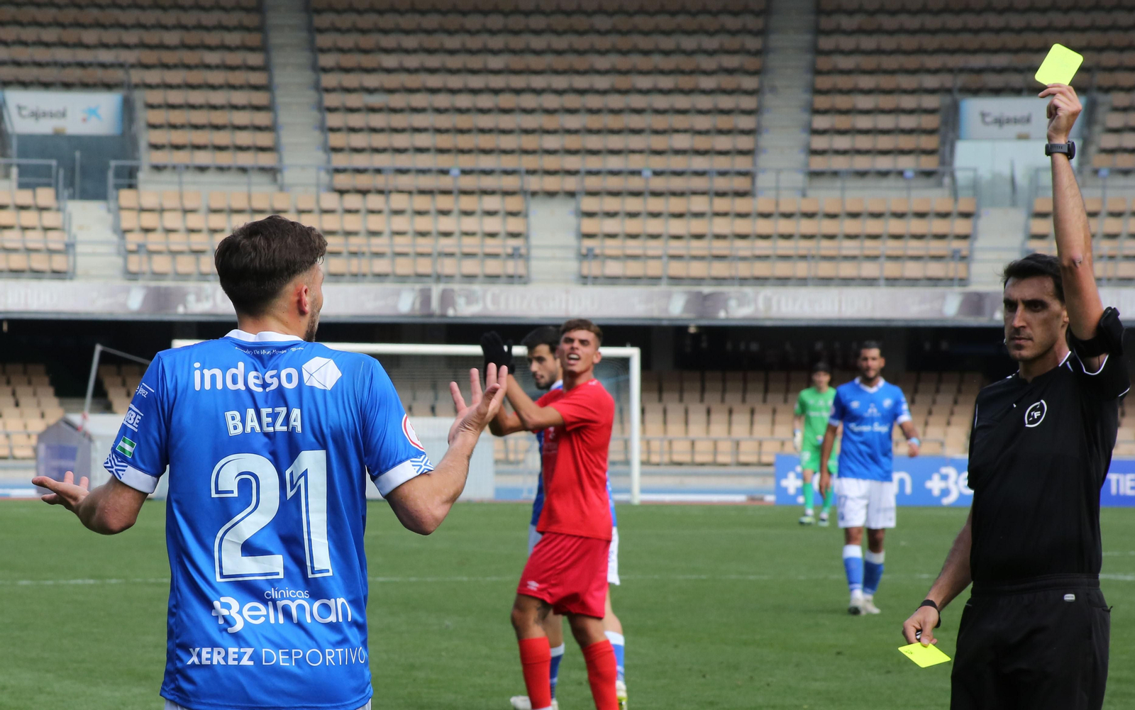 Imágenes de la victoria del XerezDFC ante el Panadería Pulido en Chapín