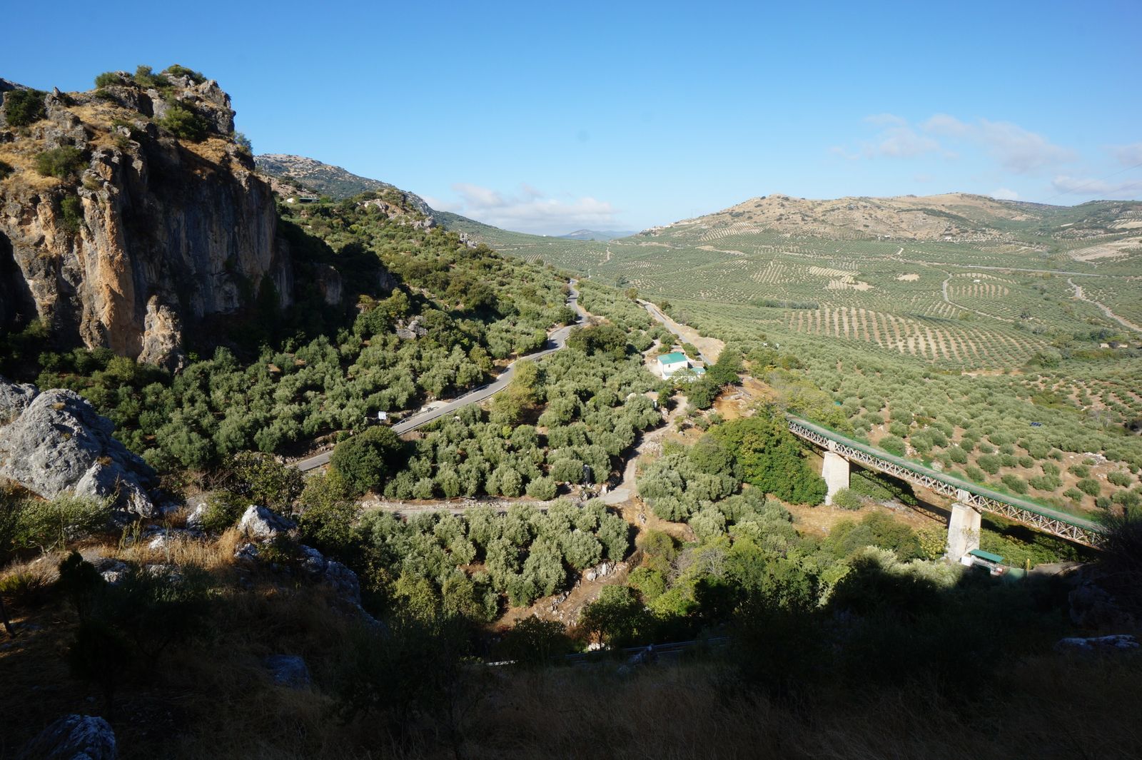 Las fotografías de un paseo por Zuheros, el municipio de Córdoba que resiste libre de covid