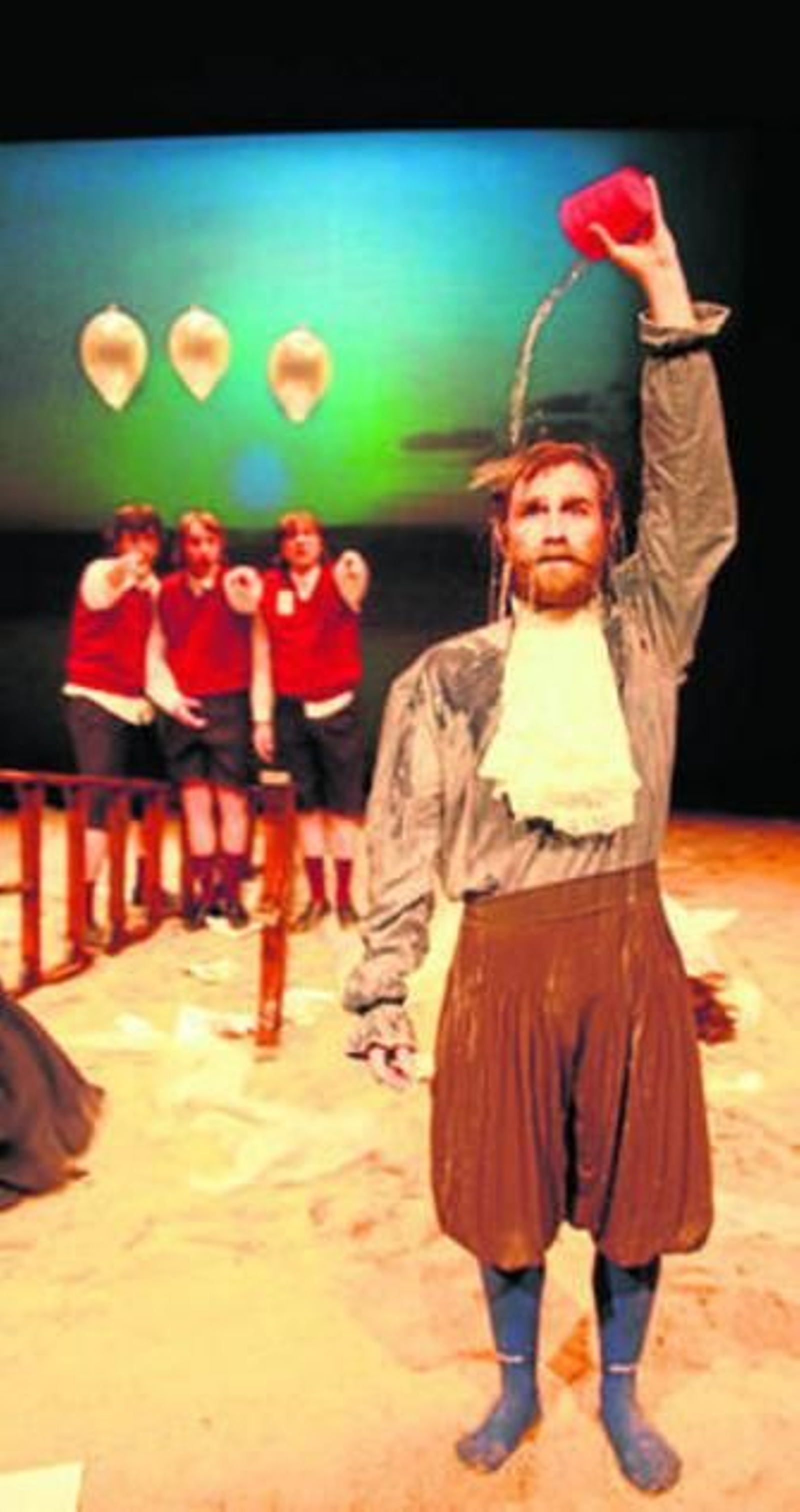 'Tempestad', un acercamiento irreverente y lúdico al clásico.