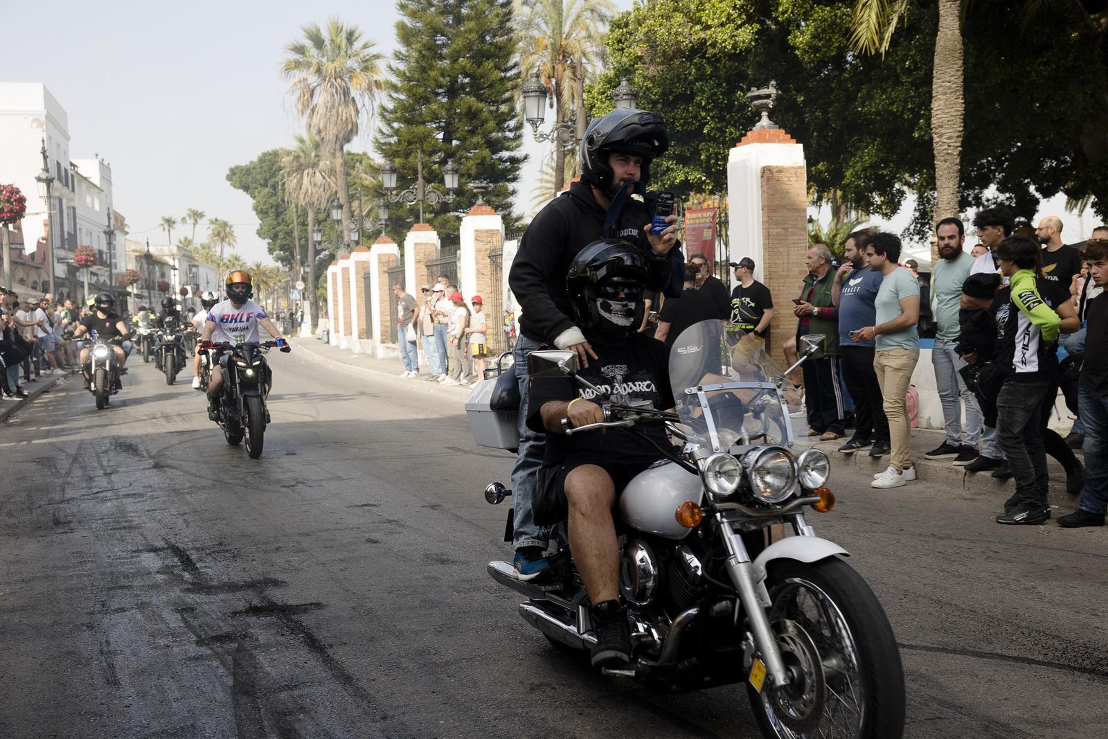 Las imágenes del viernes de Motorada en El Puerto por el Gran Premio de Motociclismo de Jerez 2025