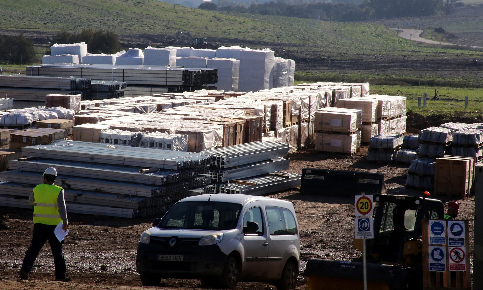 Empiezan las obras de construcción de los parques fotovoltaicos en Jerez