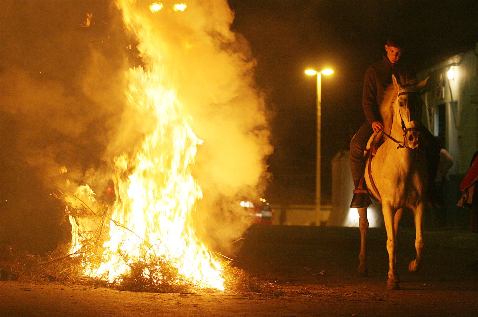 Las Luminarias de San Antón