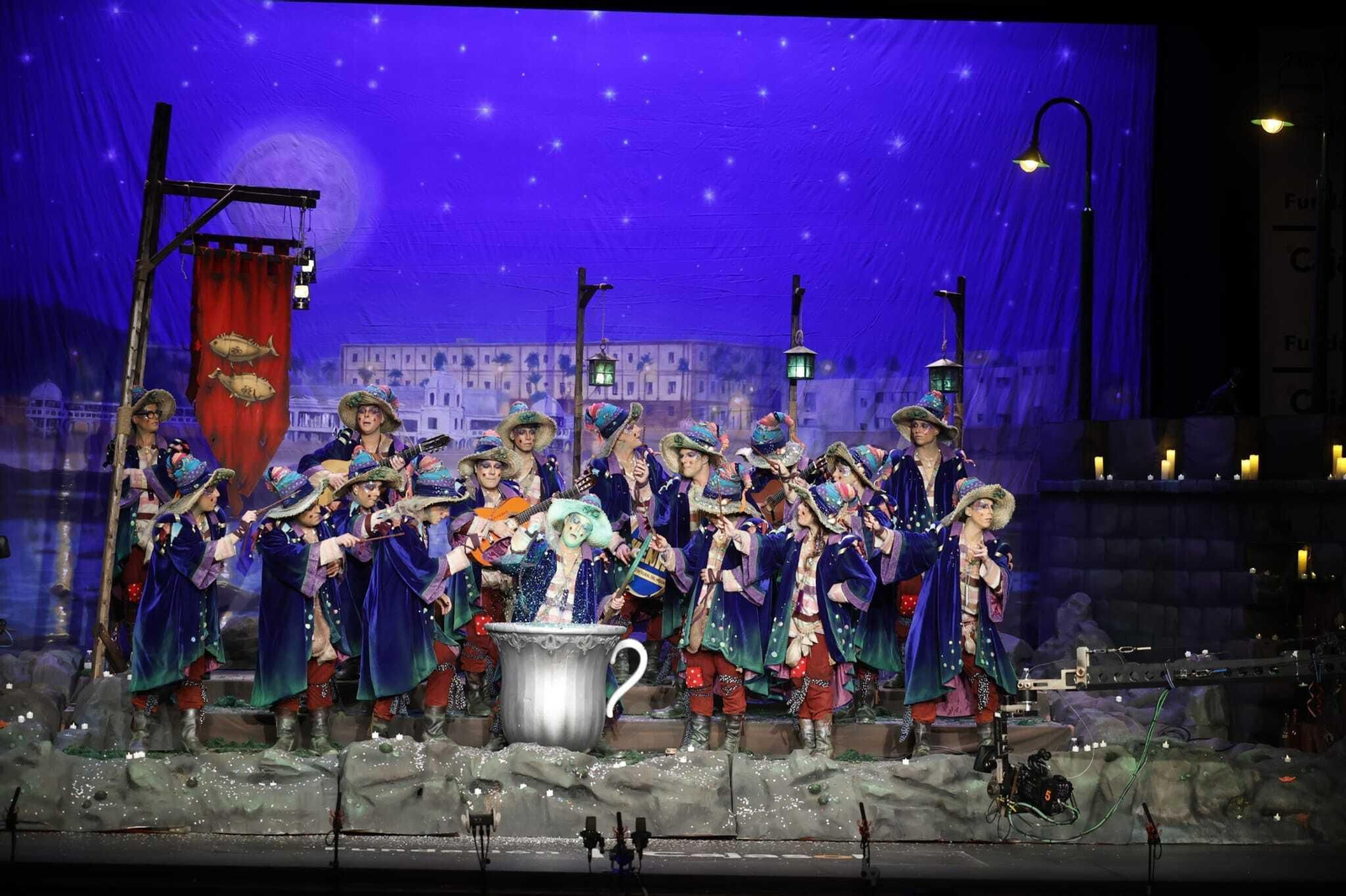 Comparsa 'El embrujo de Cádiz'