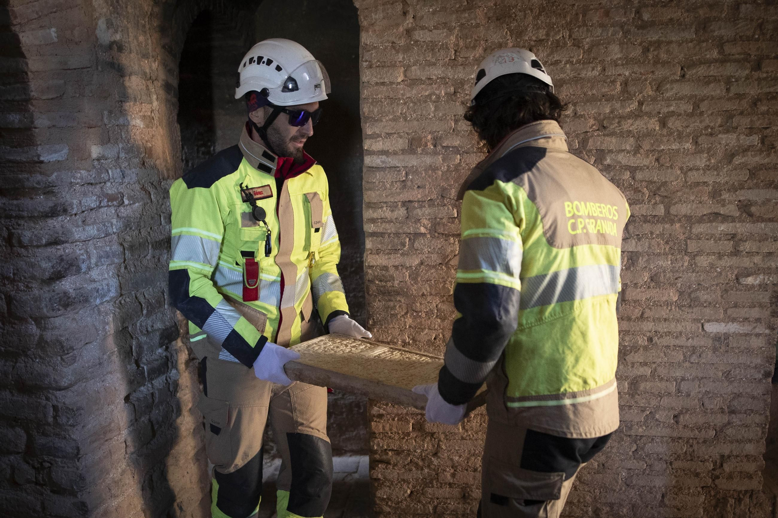 El simulacro de protección del patrimonio de Granada ante terremotos, en imágenes