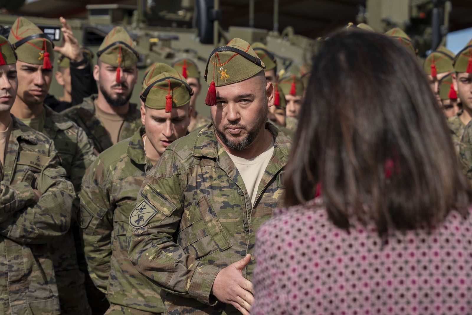 Margarita Robles entrega en Viator los primeros vehículos 8x8 ‘Dragón’ al Ejército de Tierra
