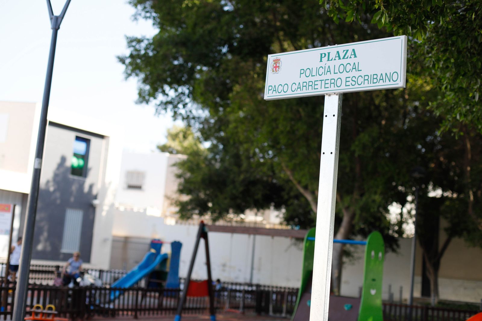 Inauguración de la plaza dedicada al Policía Local Paco Carretero Escribano