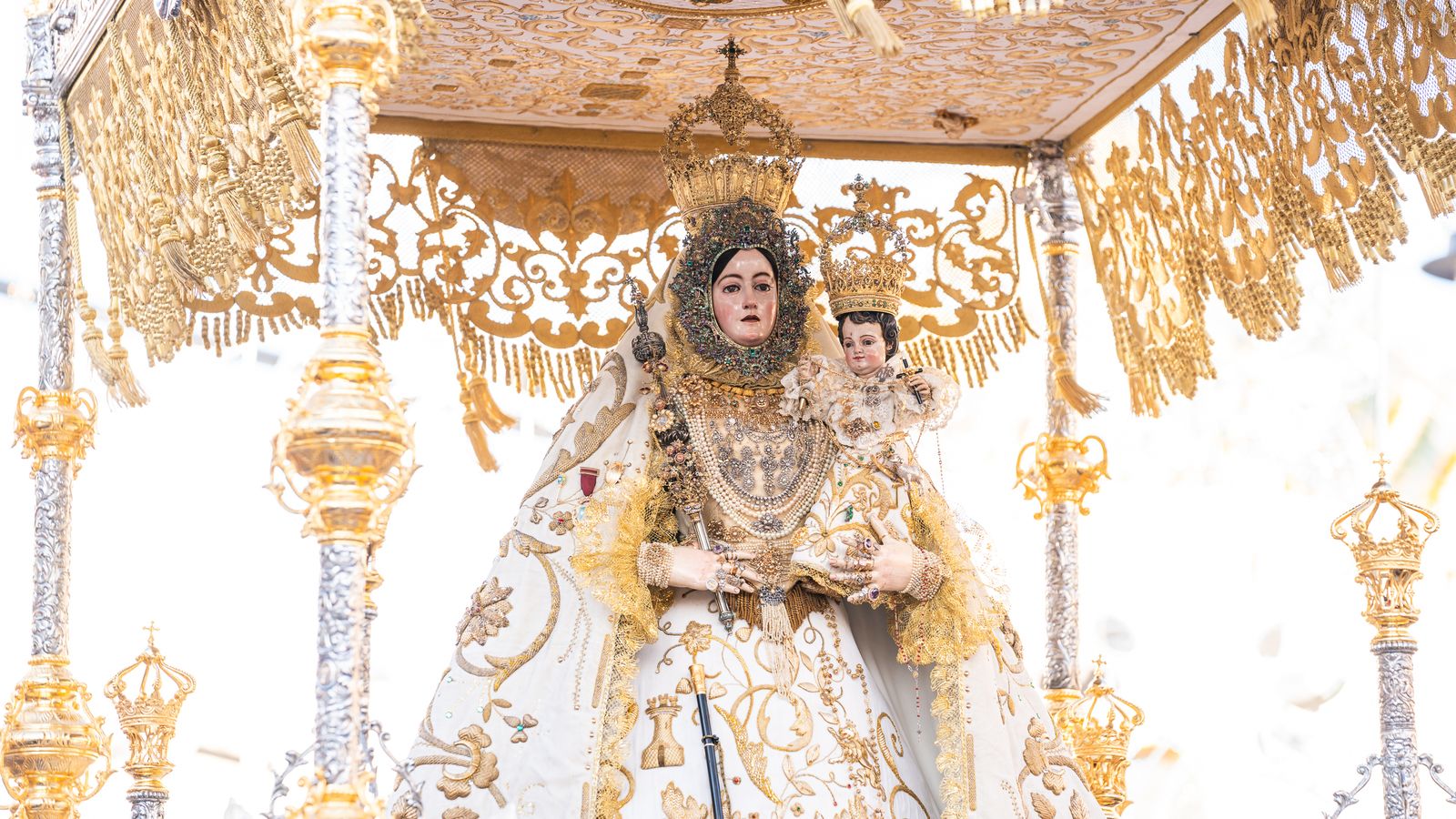 Las mejores imágenes de la procesión de la Virgen de Araceli en Lucena