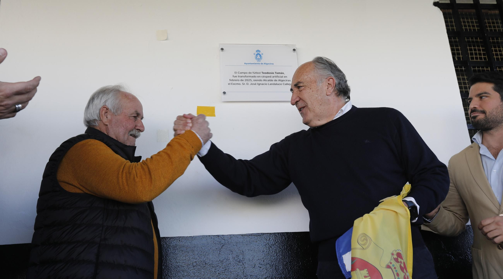 Las fotos de la inauguración del césped artificial del campo Teodosio Tomás del Loluba de Algeciras Las fotos de la inauguración del césped artificial del campo Teodosio Tomás del Loluba de Algeciras