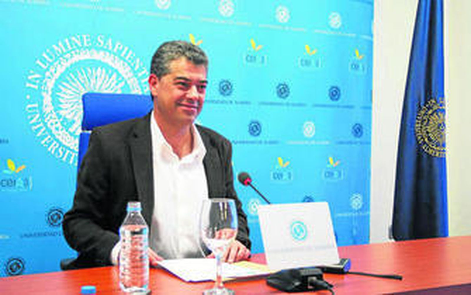 Carmelo Rodríguez, rector electo de la Universidad de Almería, ayer, en rueda de prensa.