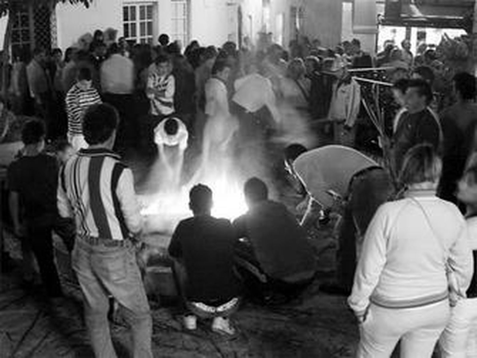 Numeroso público se dio cita en la tradicional Crujía de Gamones.