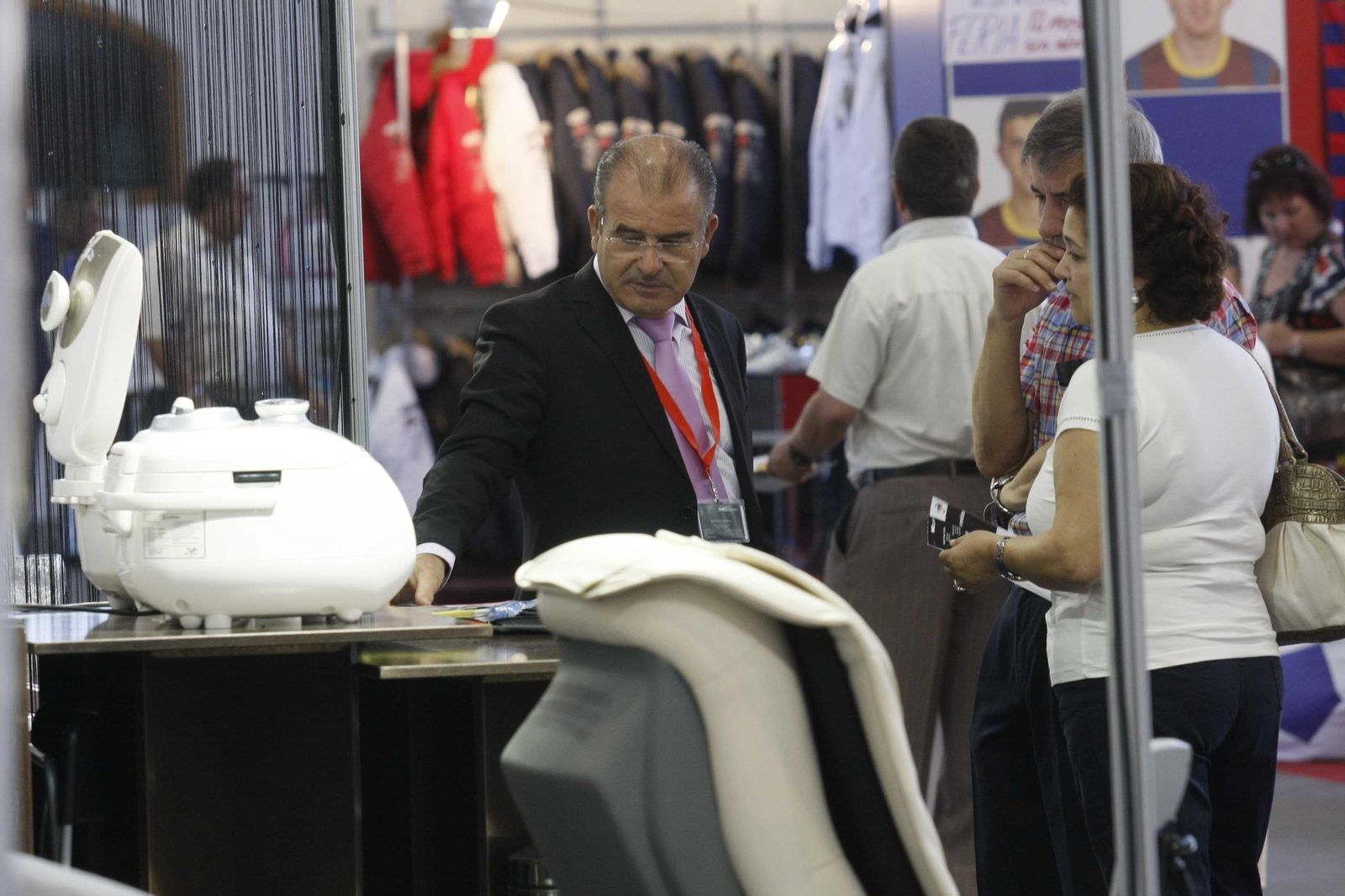 La feria estará abierta desde las 10 horas y hasta las 22 horas. La feria estará abierta desde las 10 horas y hasta las 22 horas.