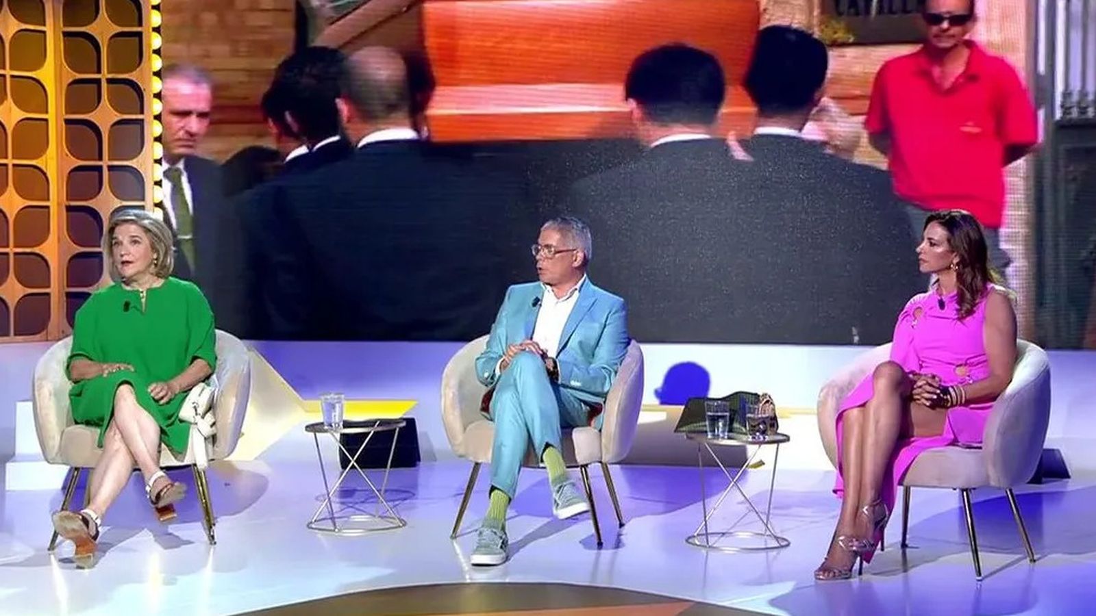 Pilar Rahona carga contra la Casa de Alba en 'Dinastias'