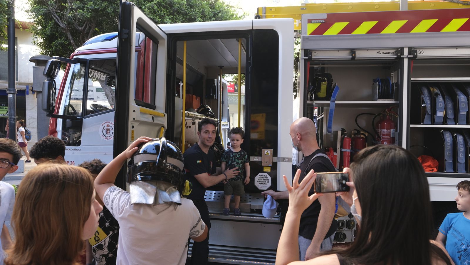Imágenes de la Noche en Blanco de Almería
