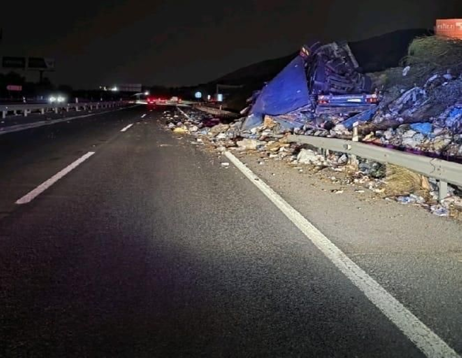 Estado en el que ha quedado el camión accidentado