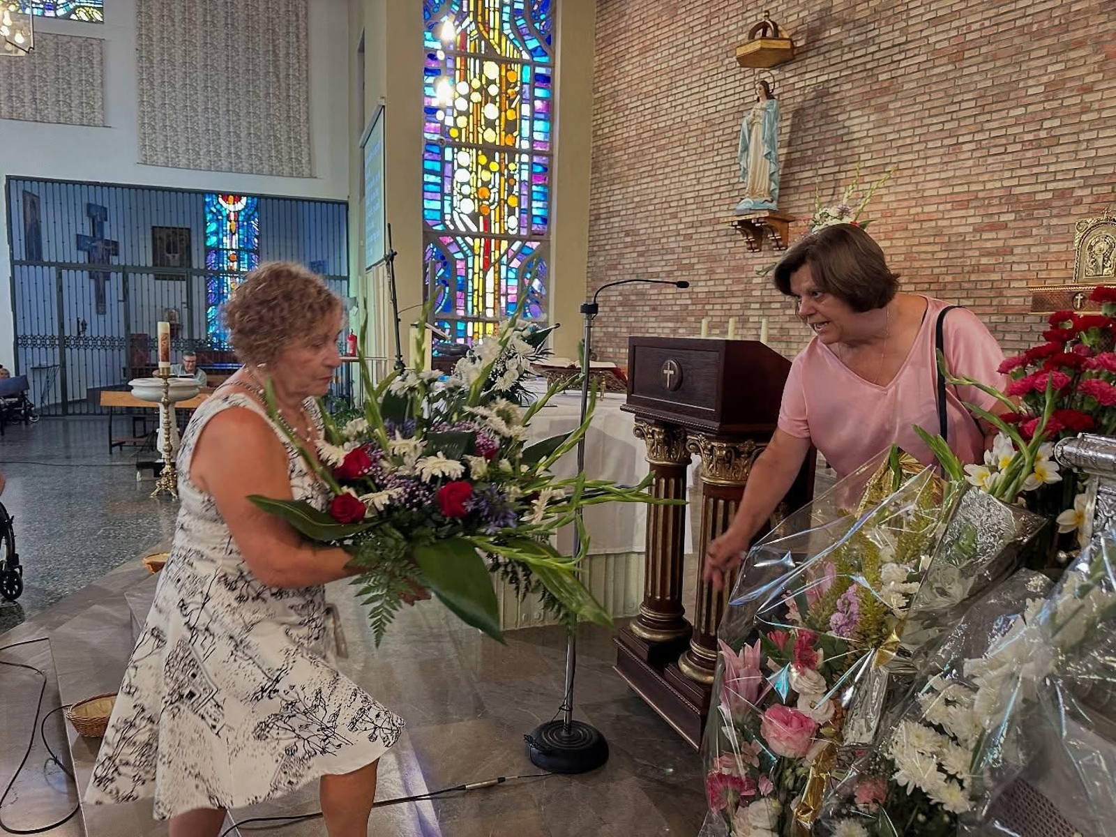 Ofrenda Floral Virgen del Carmen de Calahonda, Julio 2025.jpg Ofrenda Floral Virgen del Carmen de Calahonda, Julio 2025.jpg