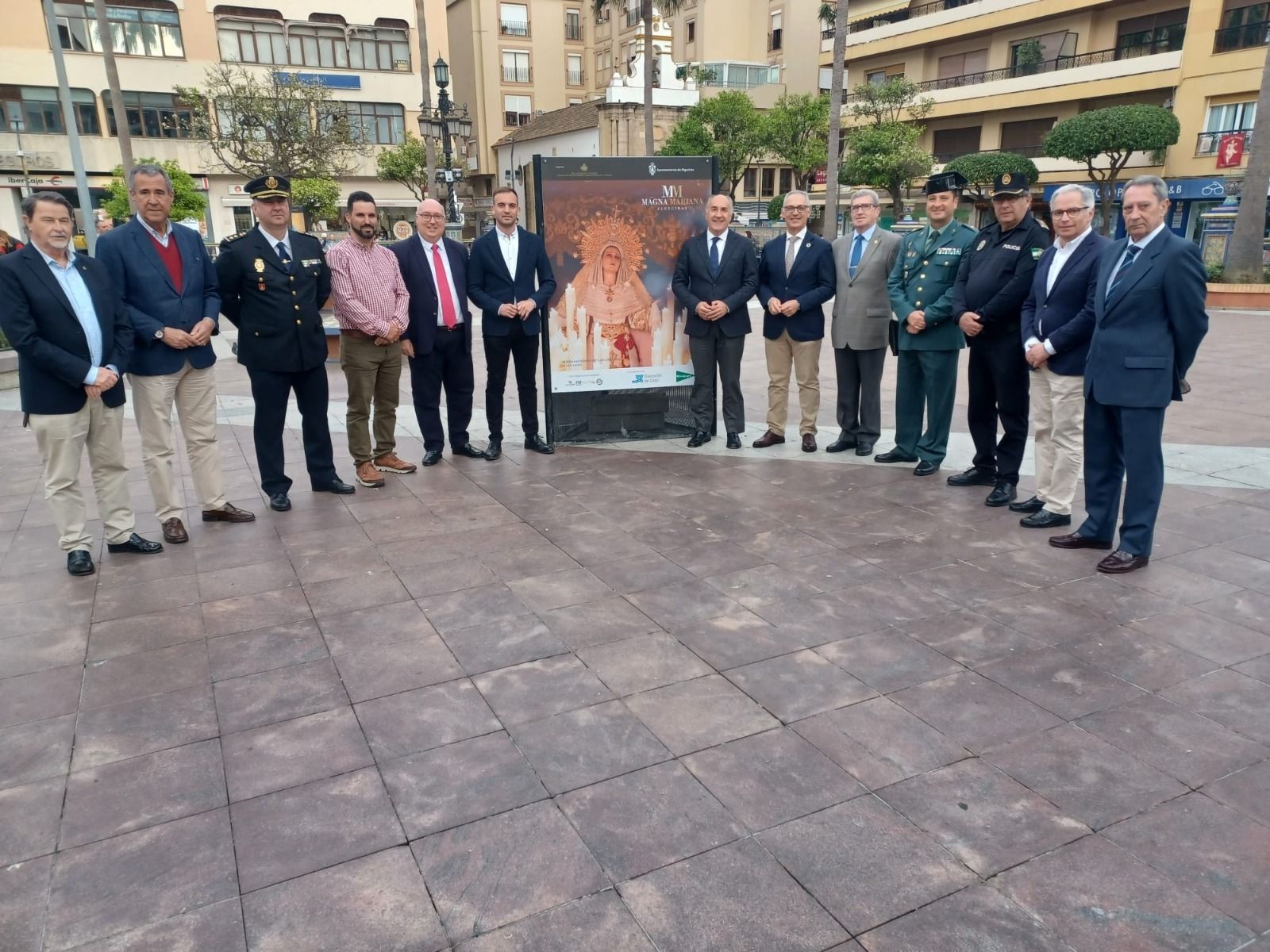 Un momento de la inauguración de la muestra.