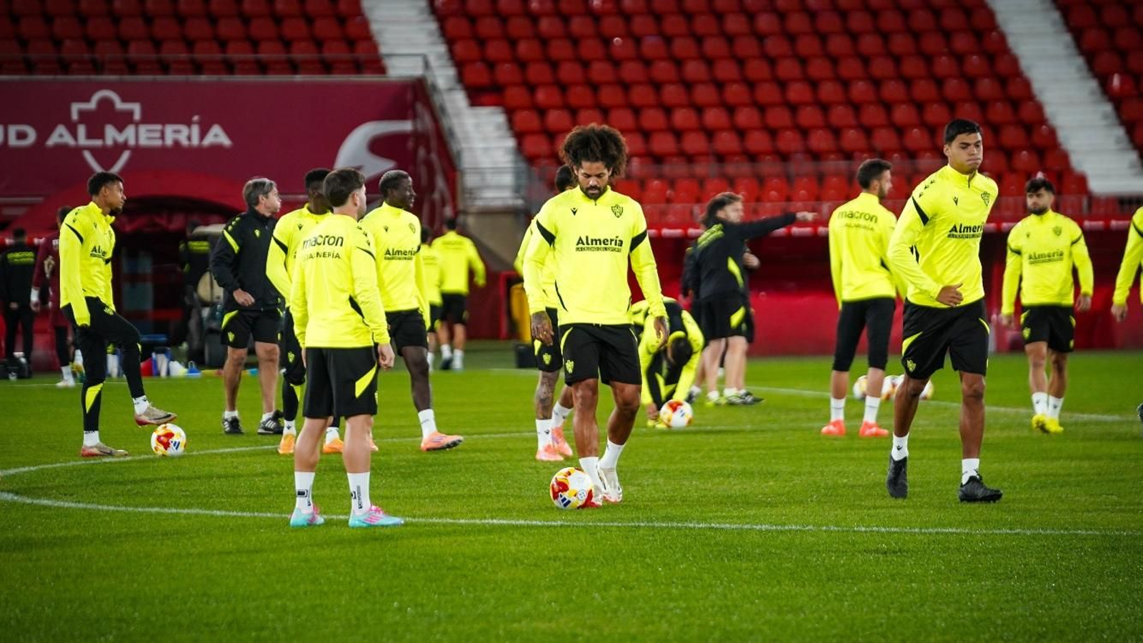 Aridane Hernández estará presente en el duelo ante Andorra.