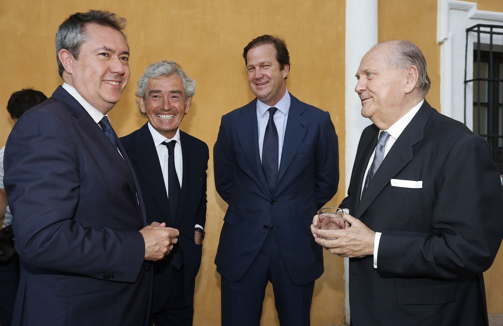 Las imágenes de la entrega del VIII Premio Manuel Clavero