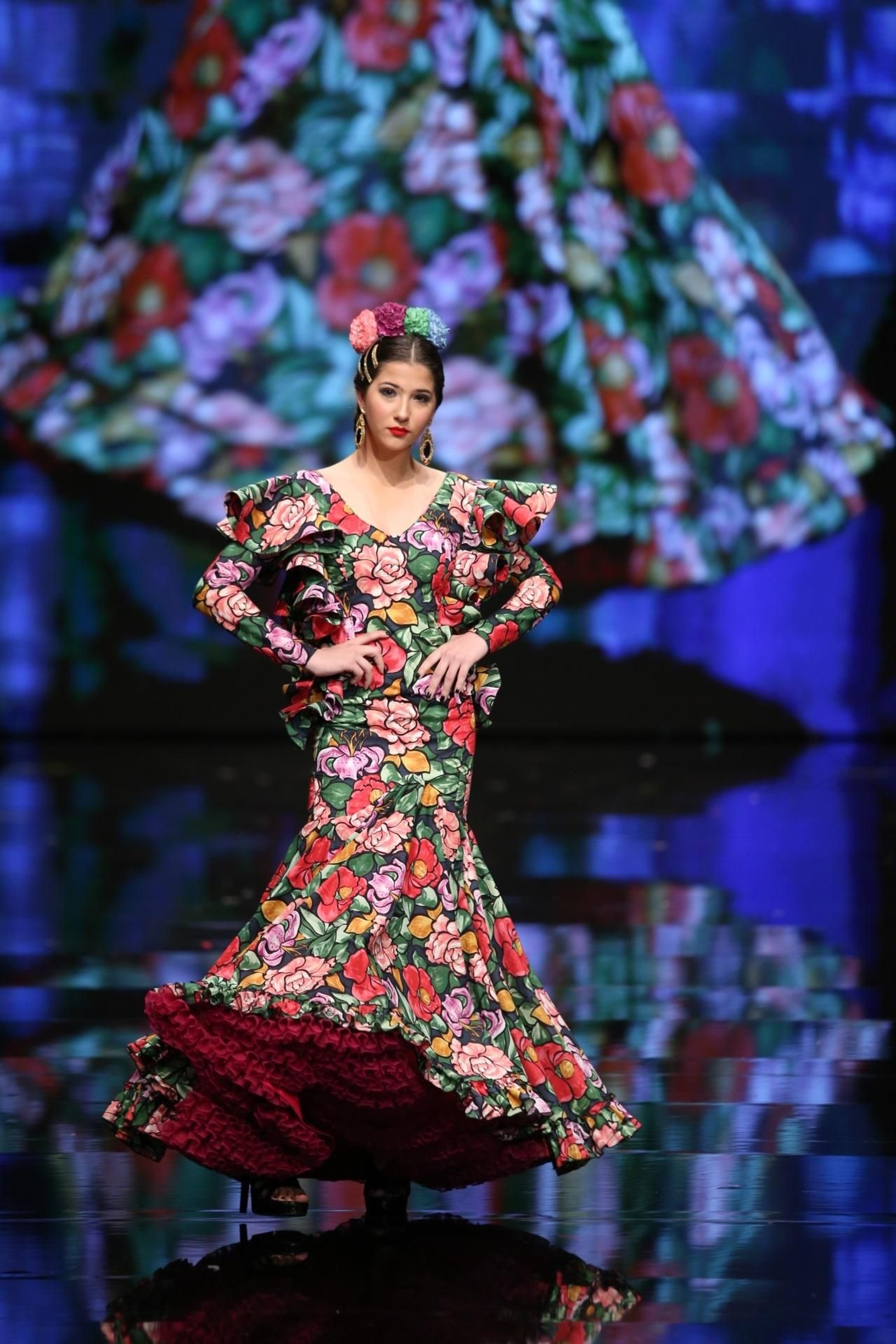 Los trajes de flamenca de flores que han conquistado 2019